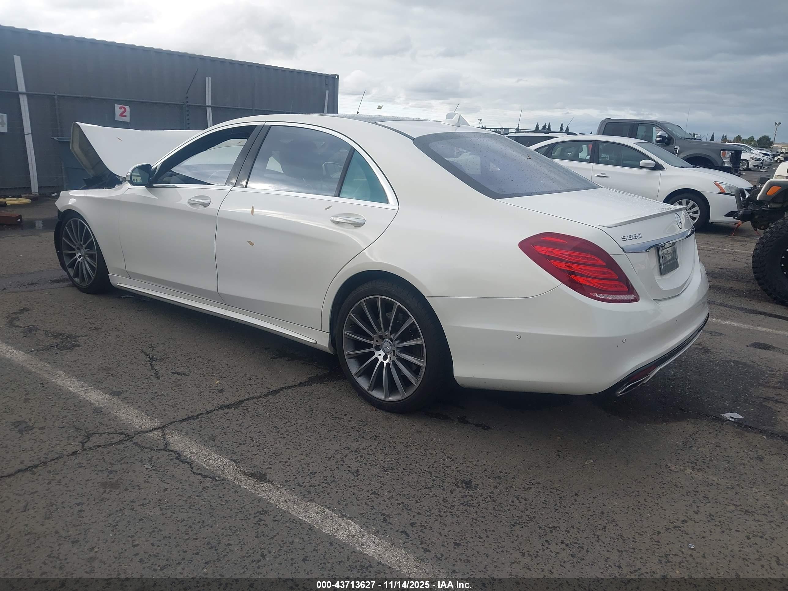 MERCEDES-BENZ S image 3