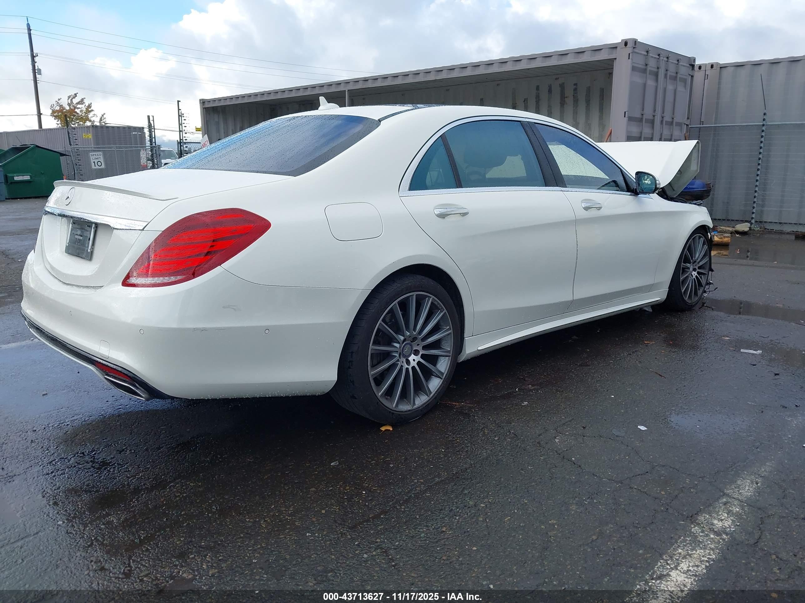 MERCEDES-BENZ S image 4