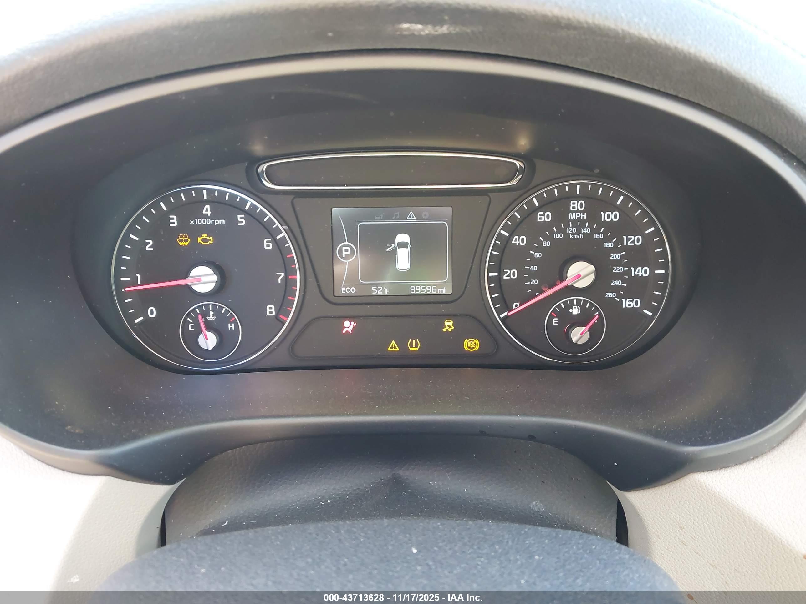 KIA SORENTO image 7