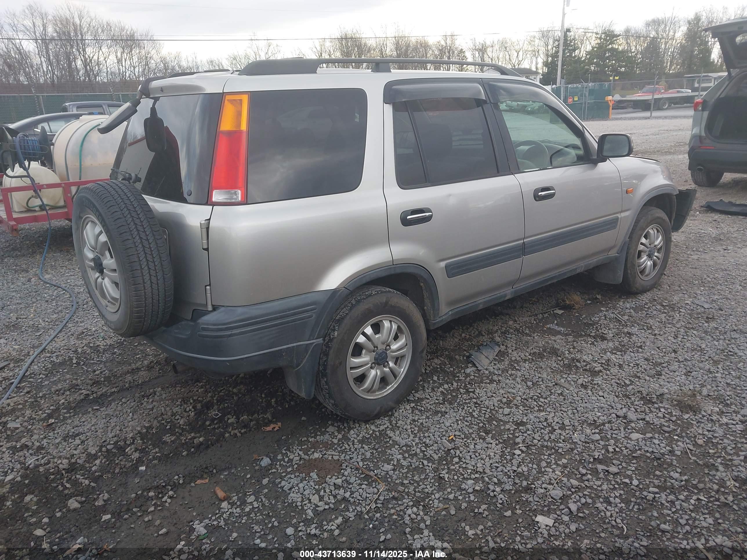 HONDA CR-V image 4