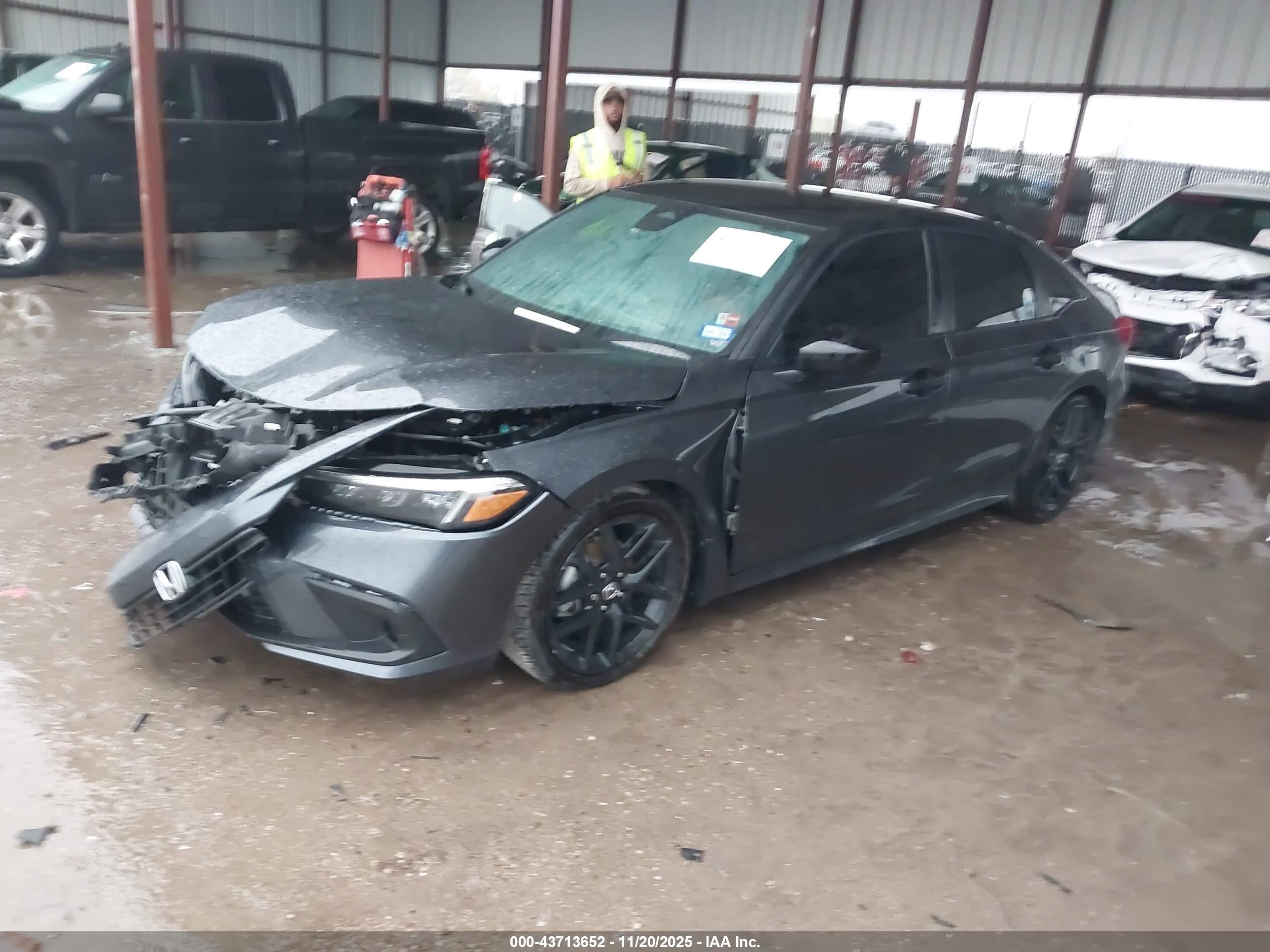HONDA CIVIC image 2
