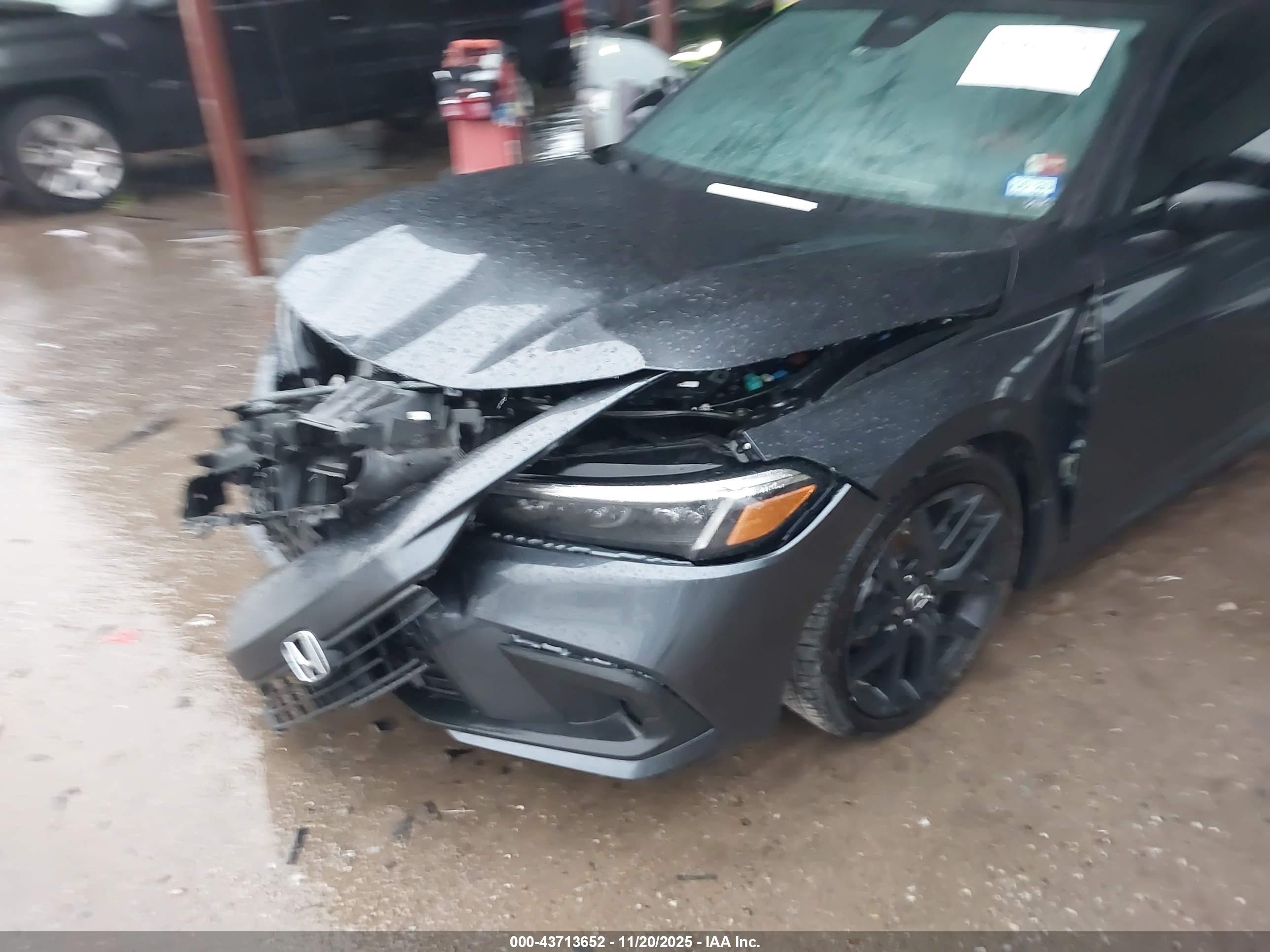 HONDA CIVIC image 6