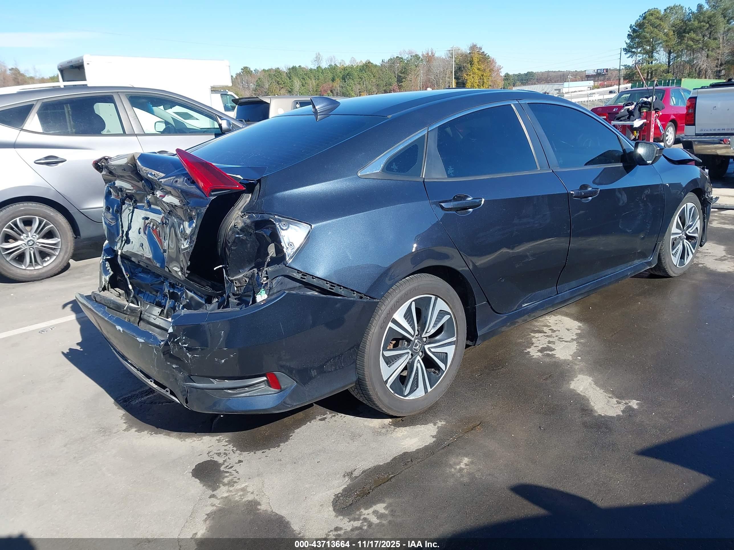HONDA CIVIC image 4