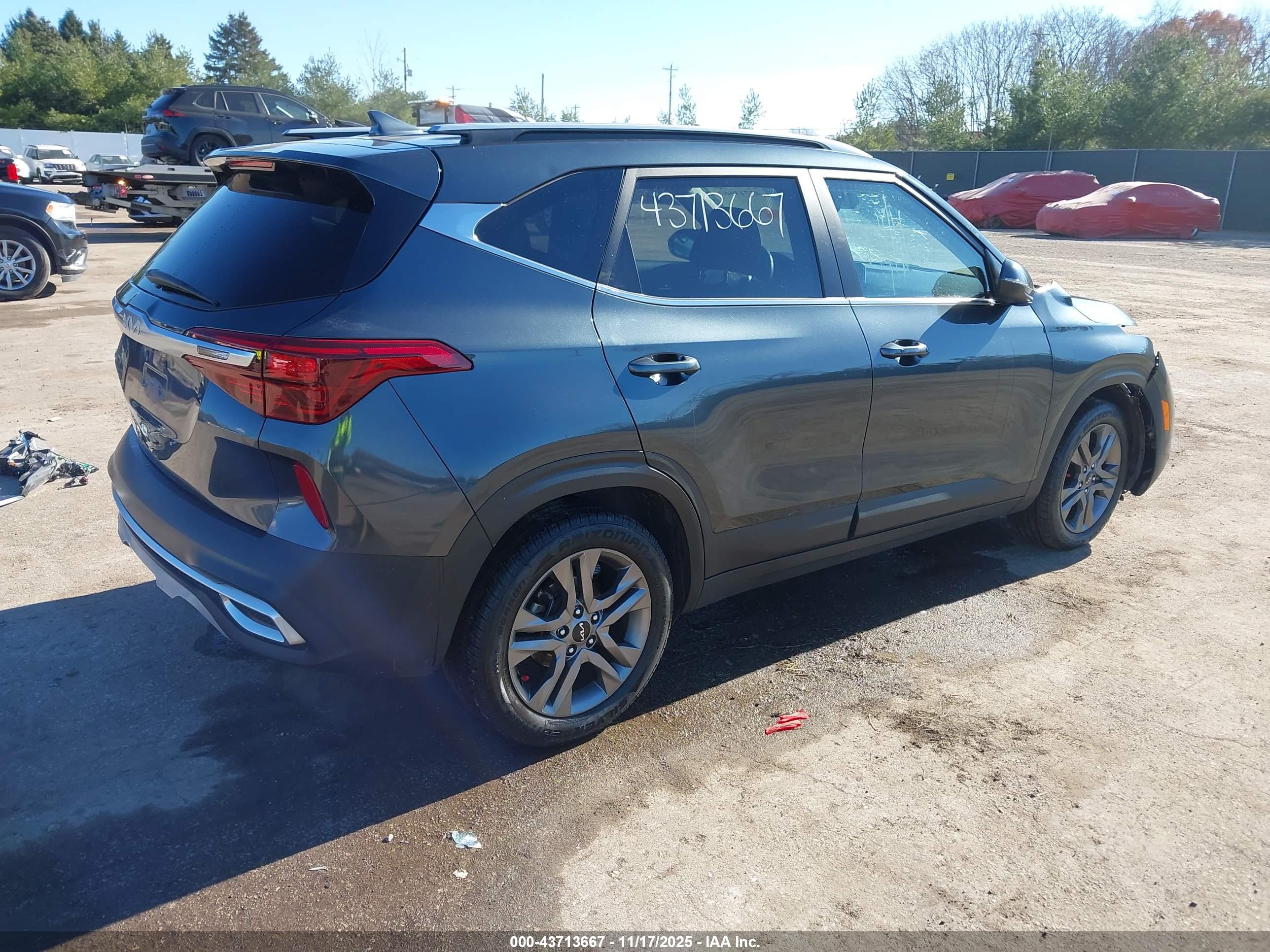 KIA SELTOS image 4