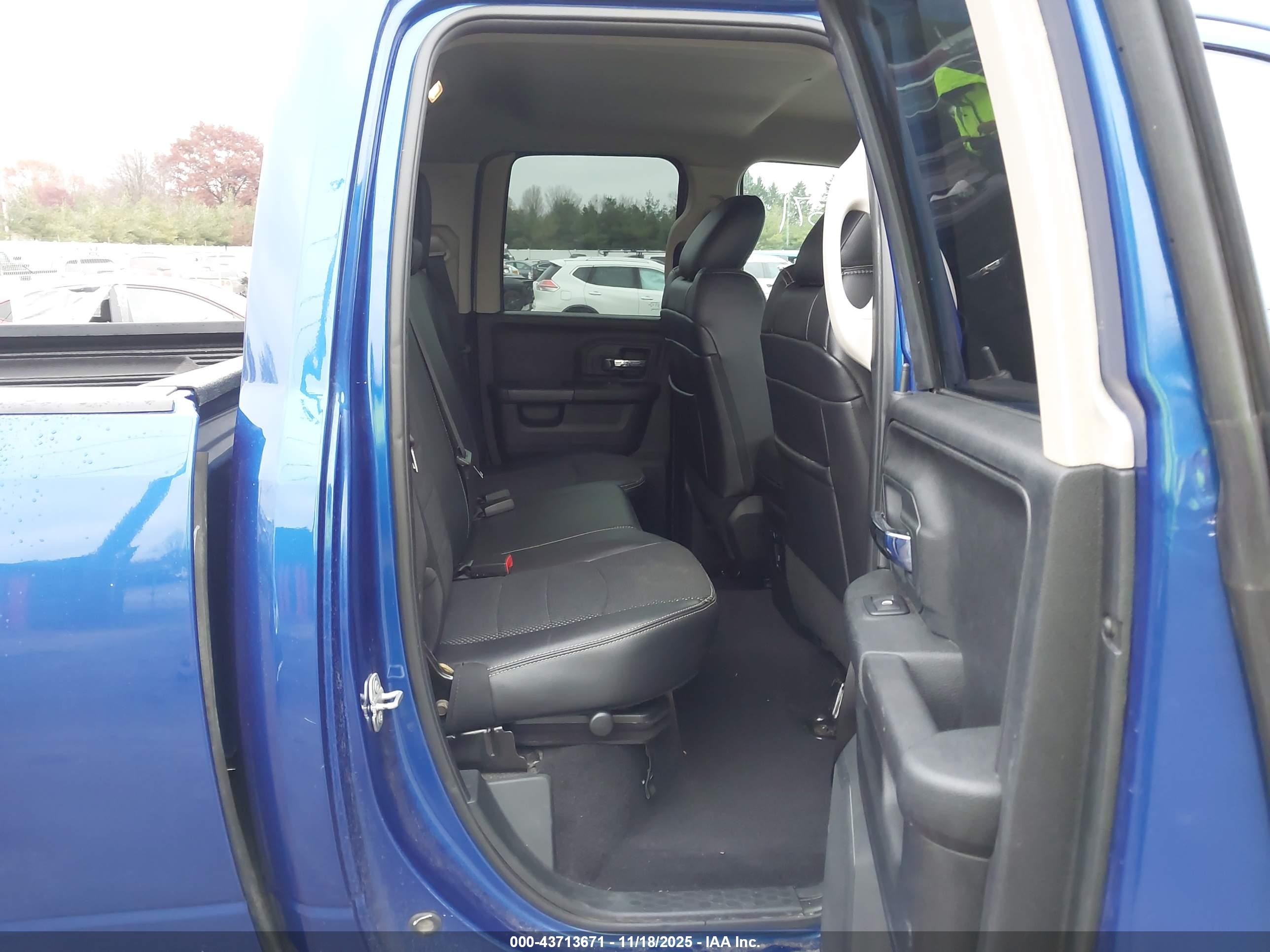 RAM 1500 image 8
