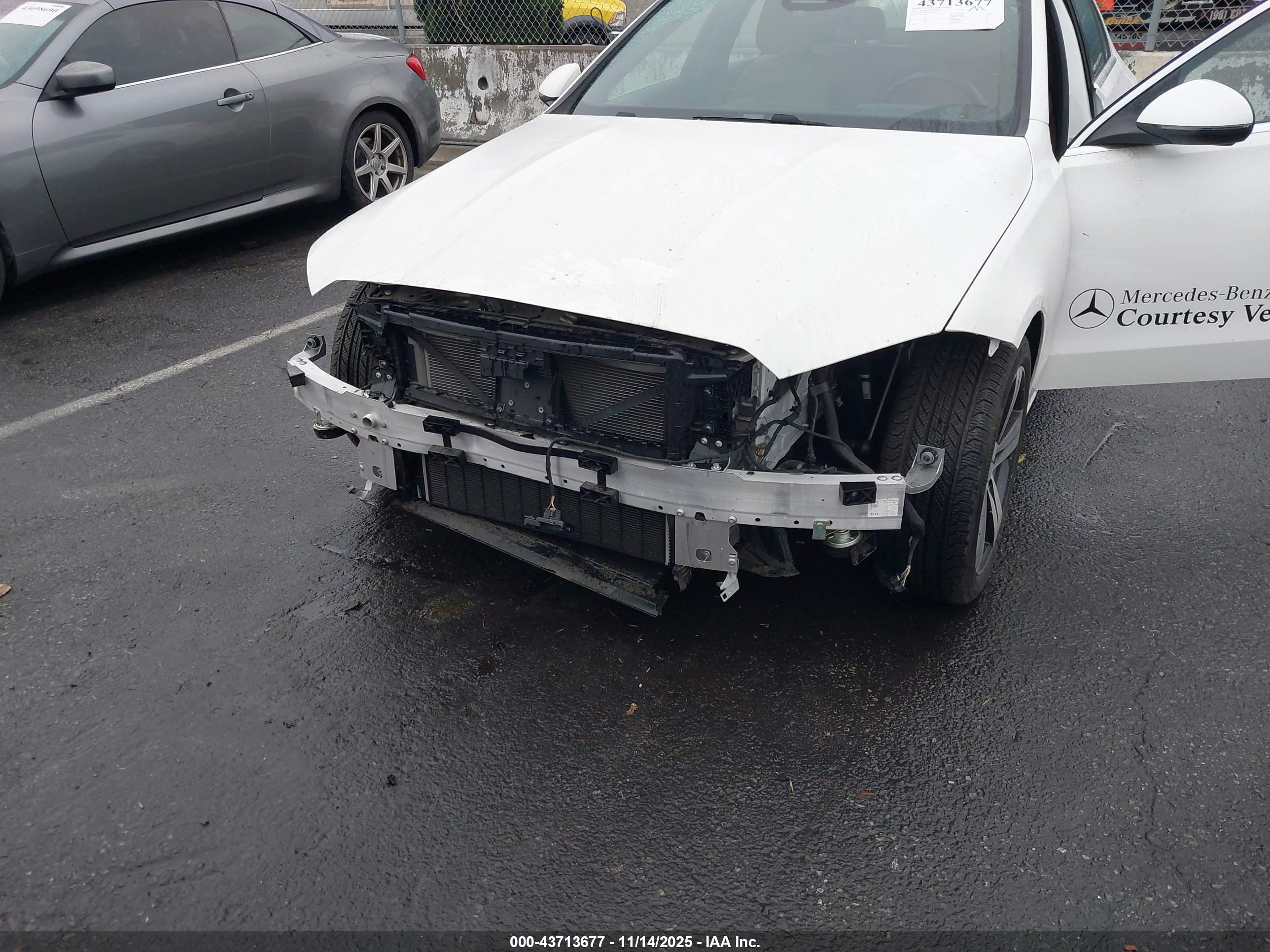 MERCEDES-BENZ C image 6