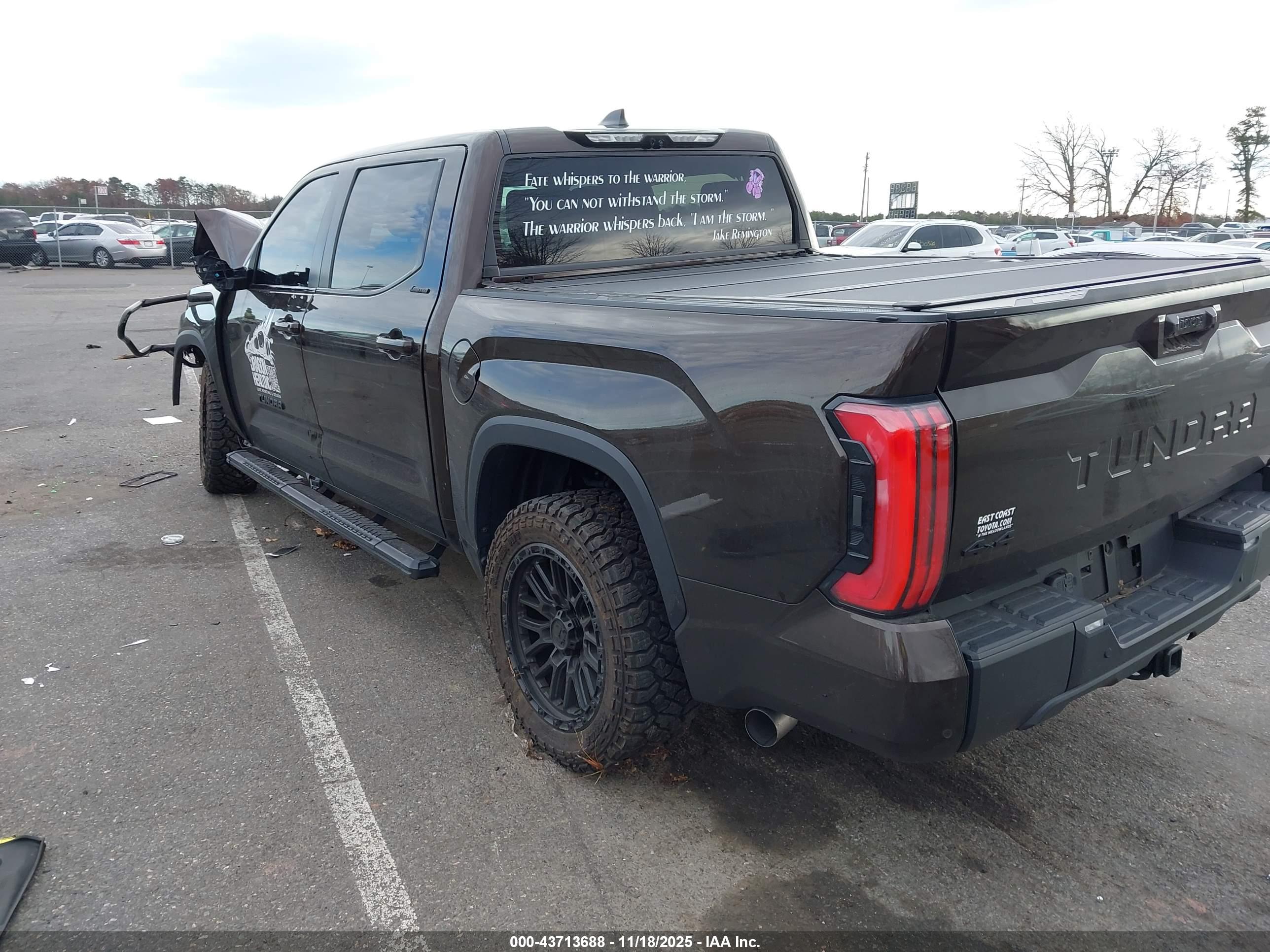 TOYOTA TUNDRA image 3