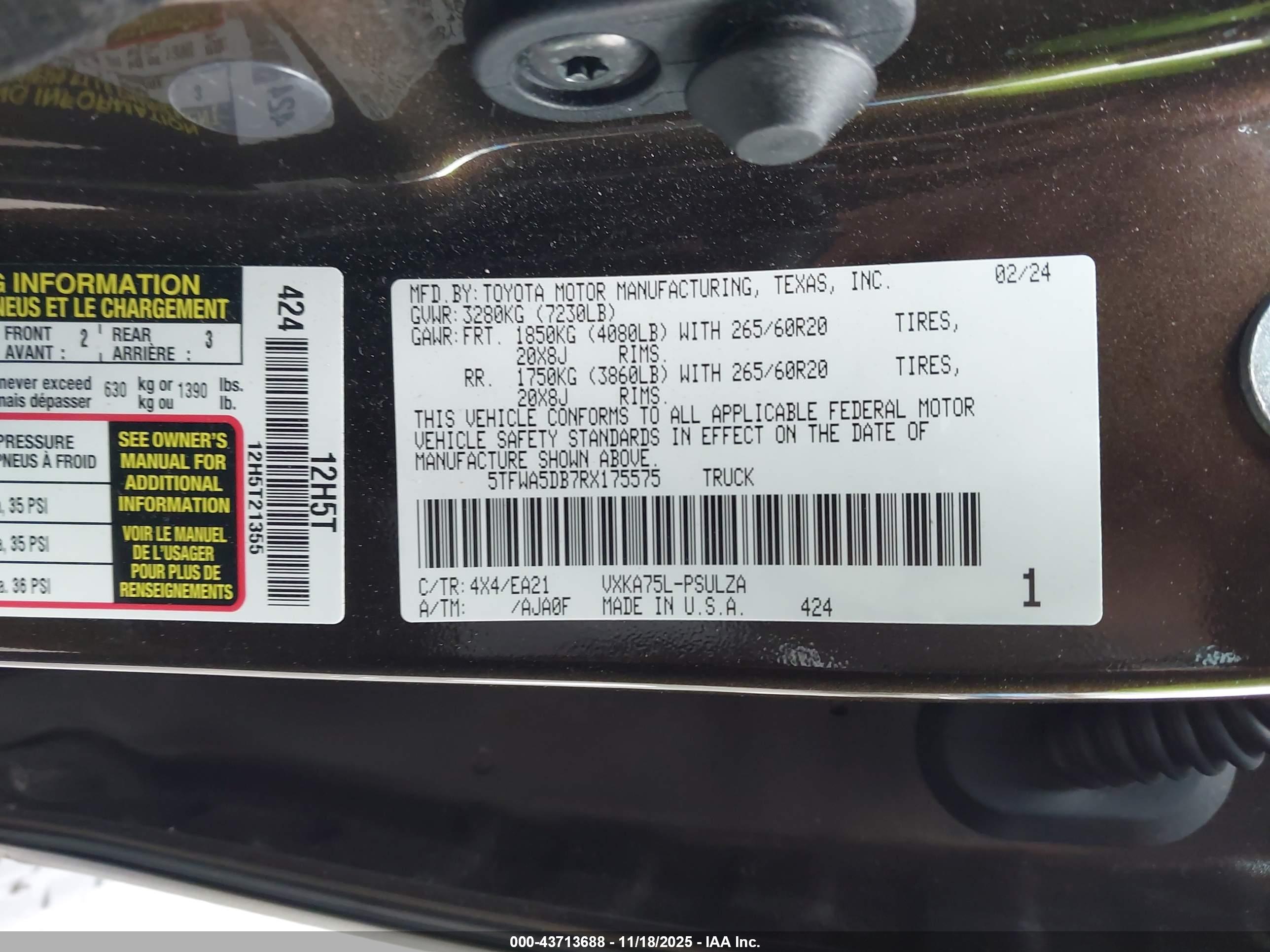 TOYOTA TUNDRA image 9