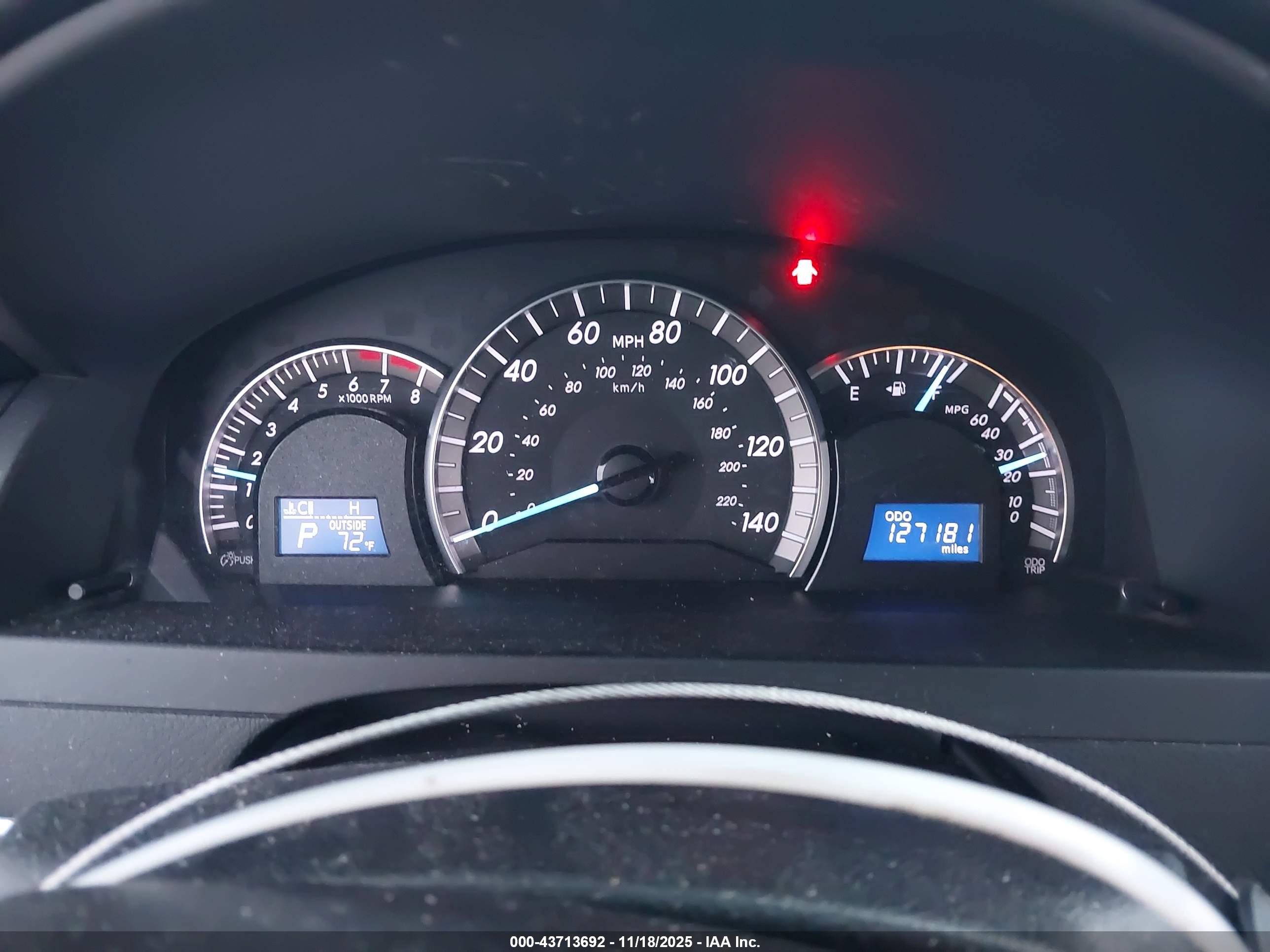 TOYOTA CAMRY image 7