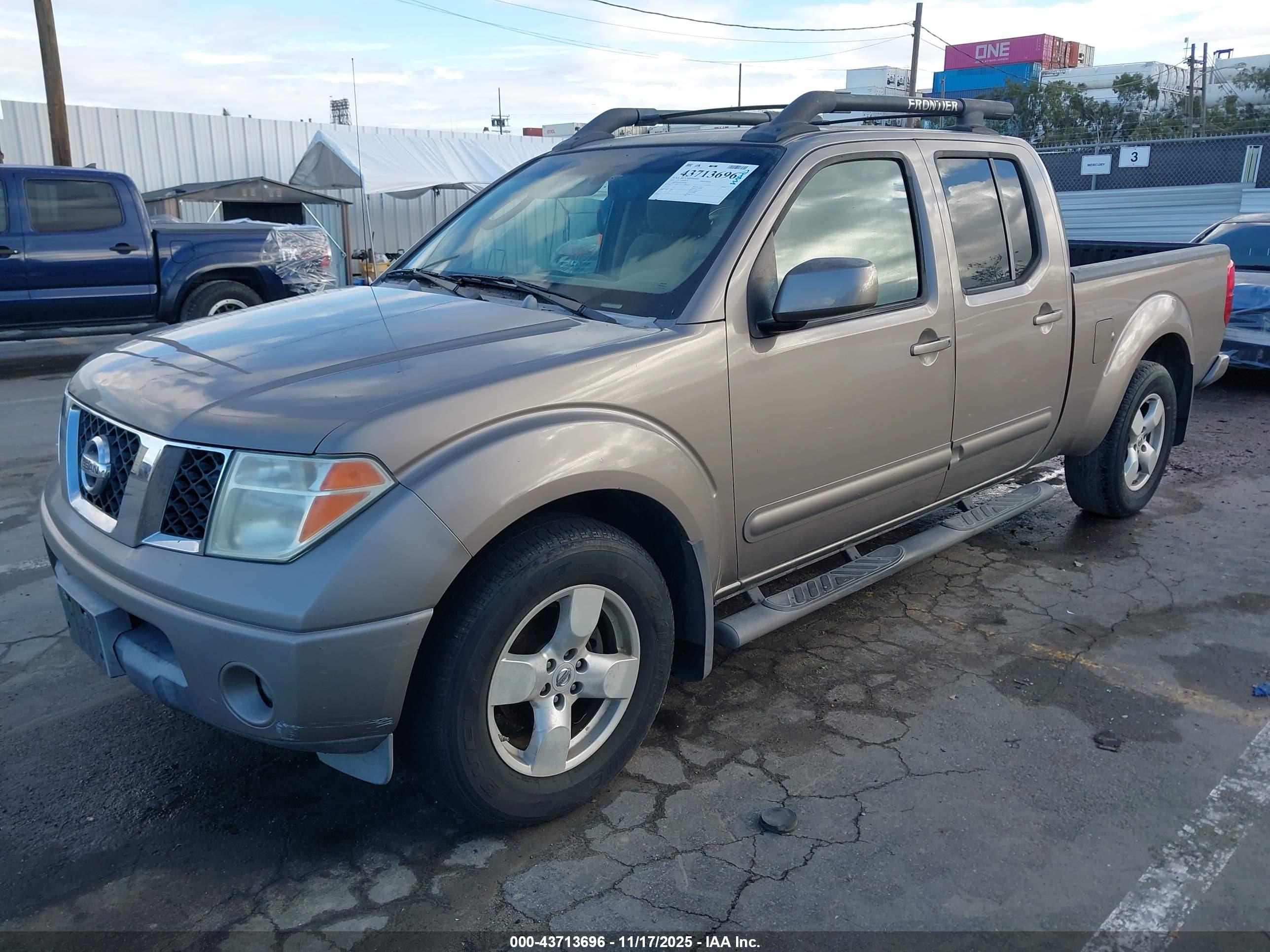 NISSAN FRONTIER image 2