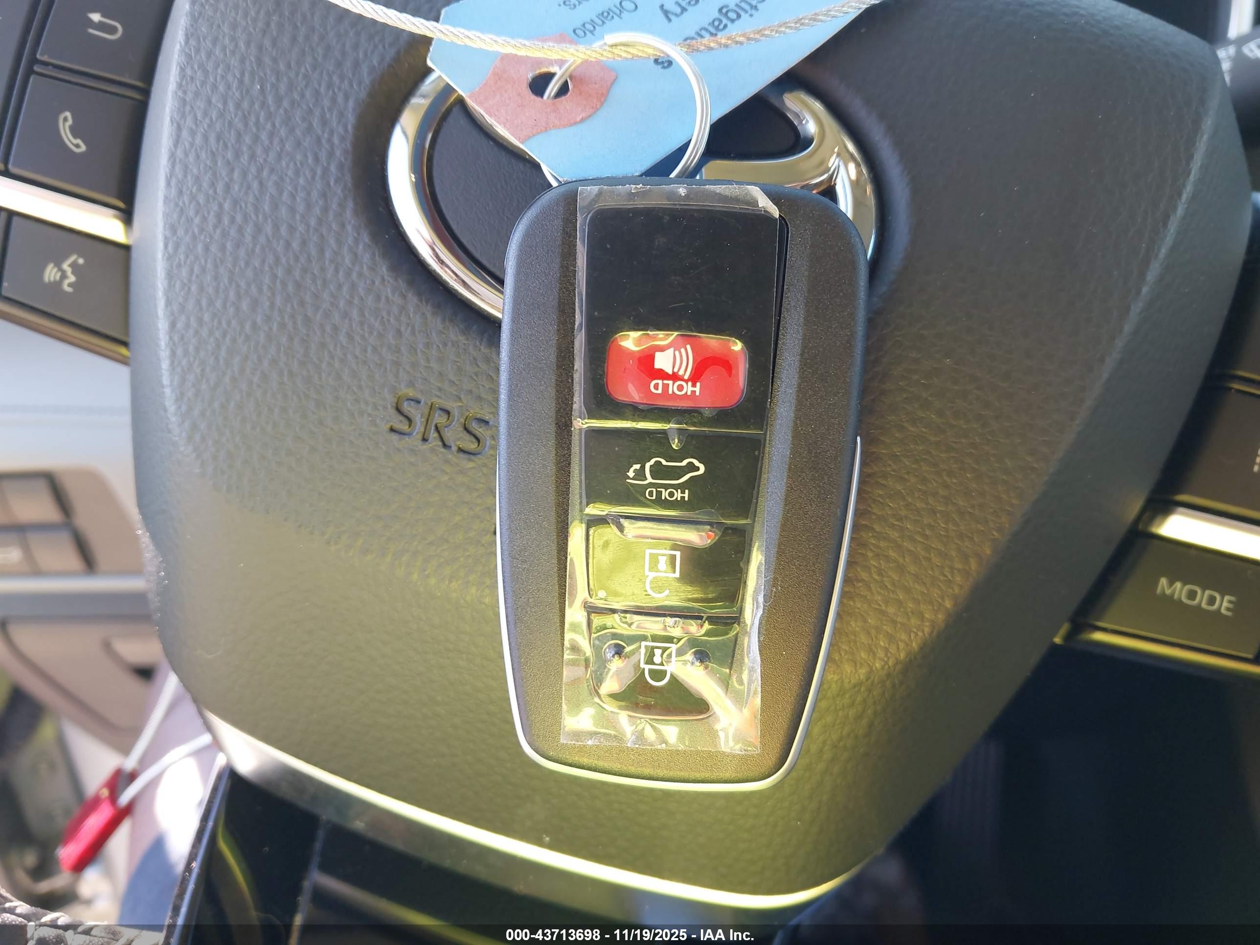 TOYOTA HIGHLANDER image 11