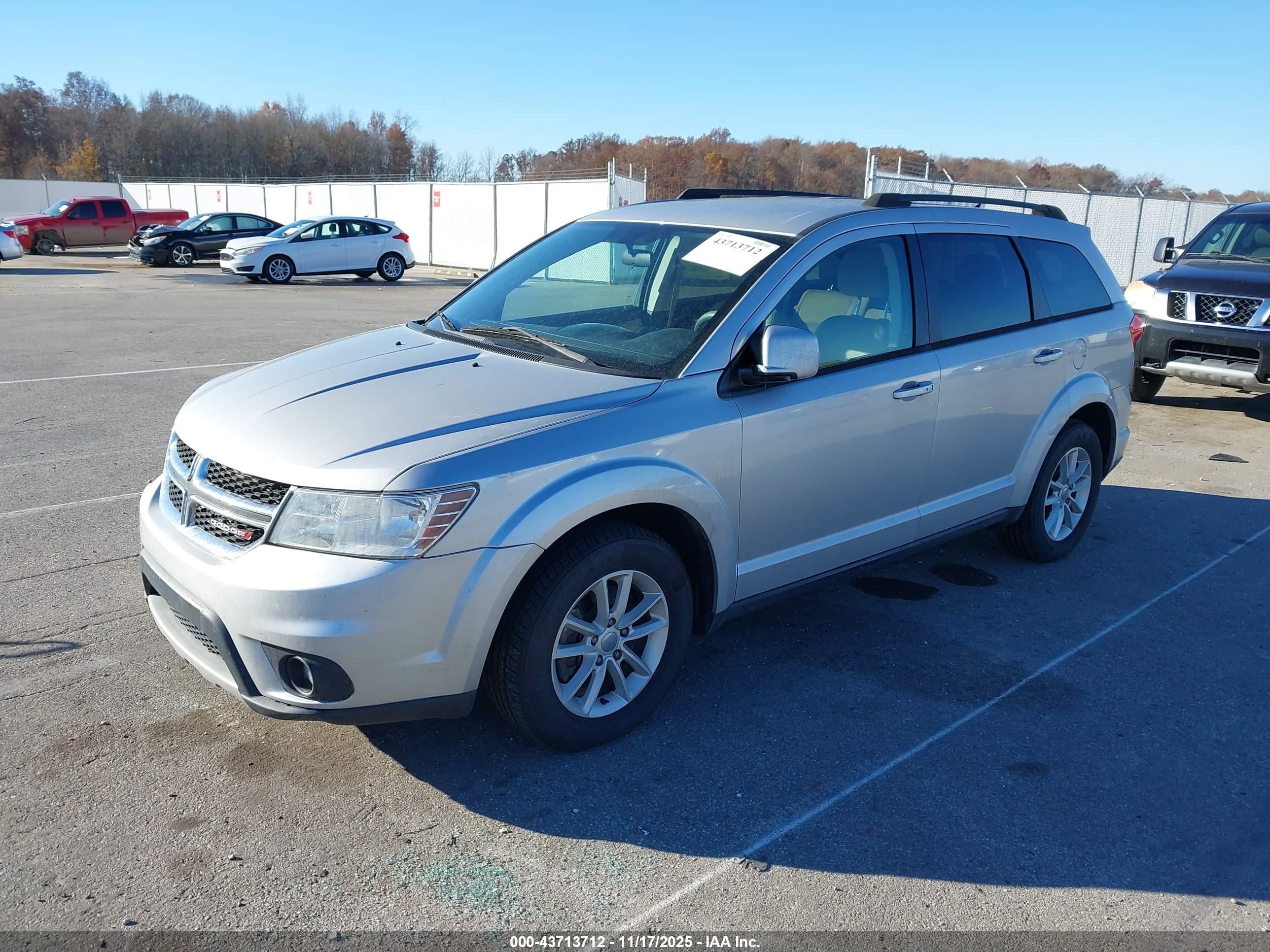 DODGE JOURNEY image 2
