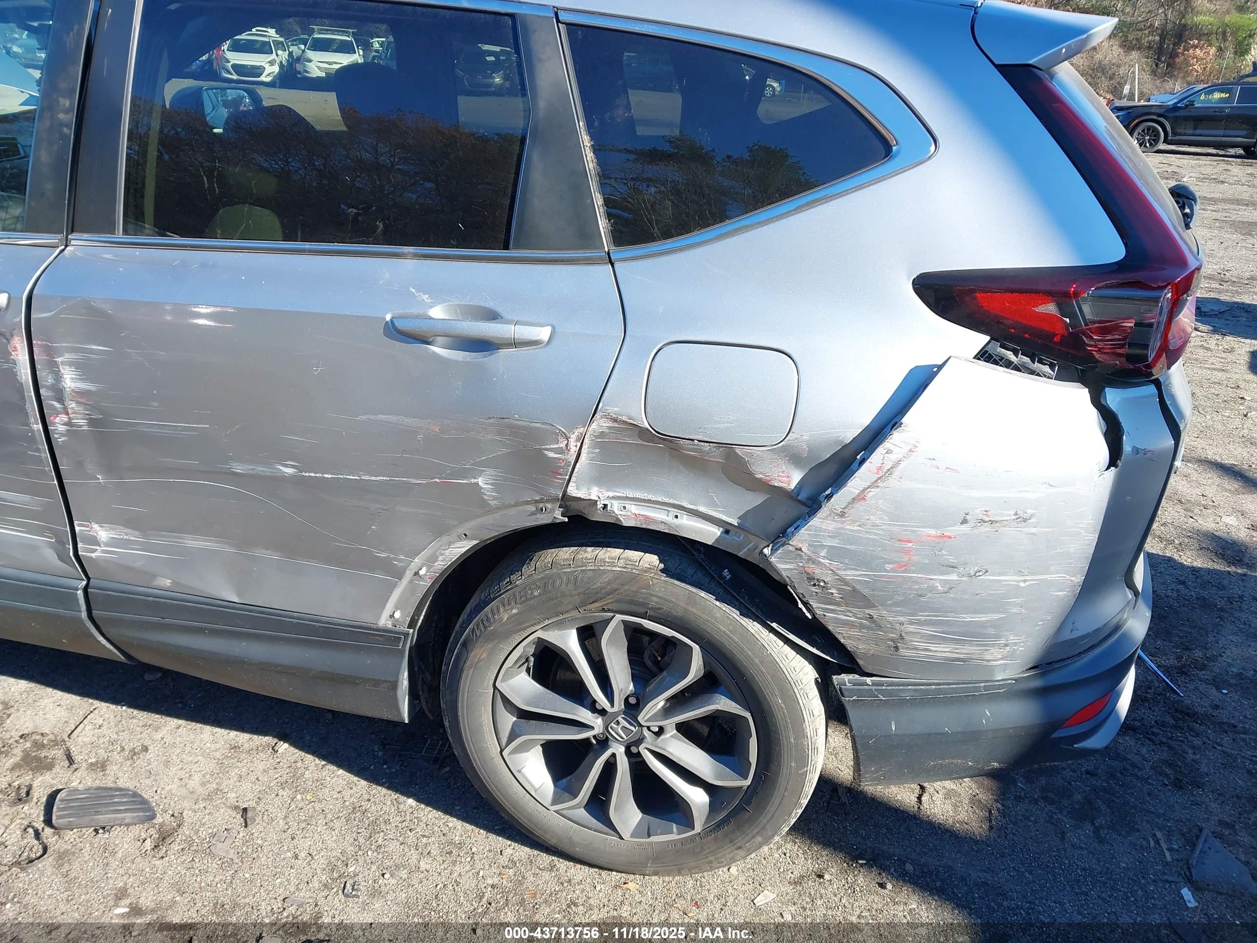 HONDA CR-V image 6