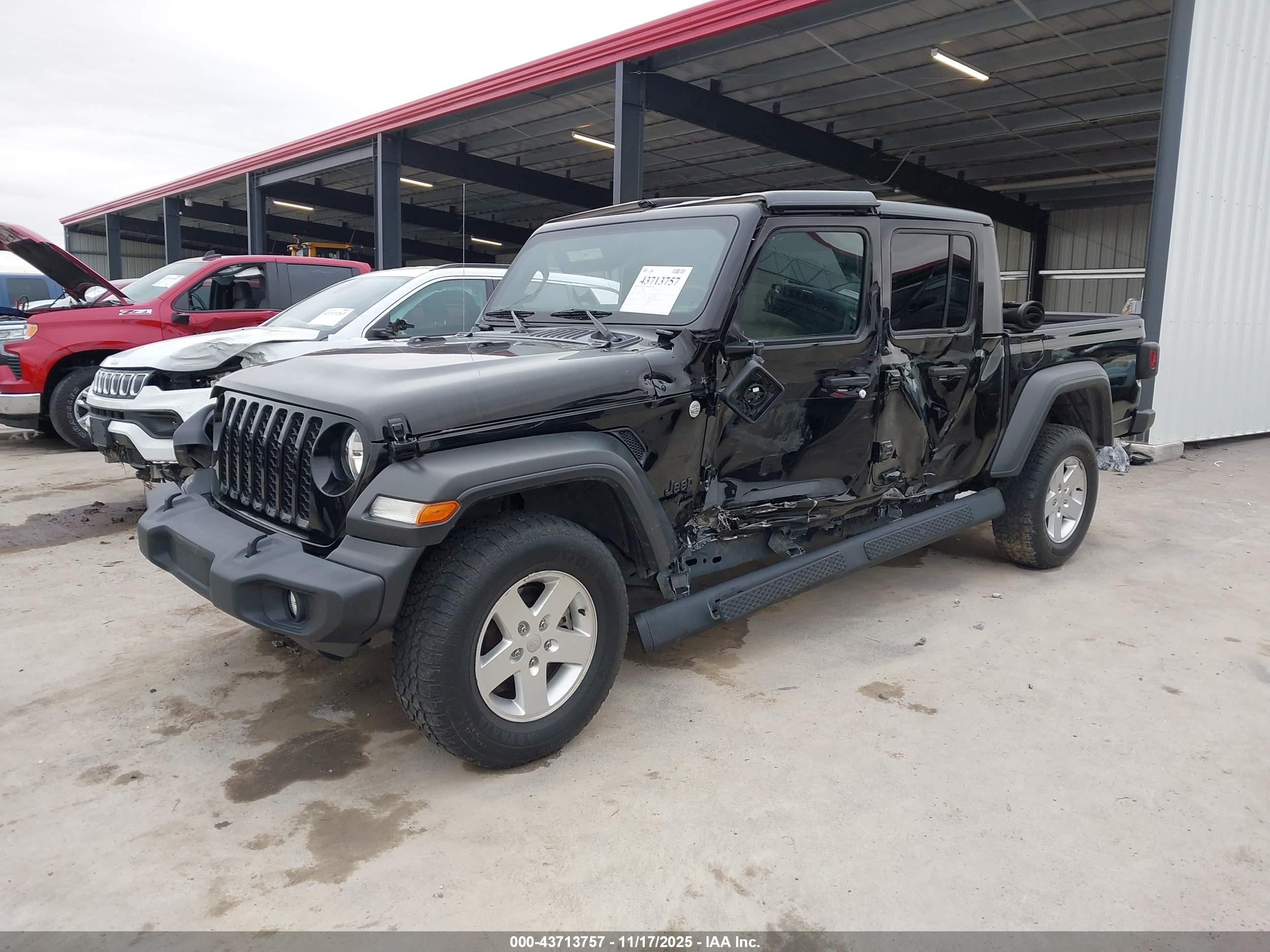 JEEP GLADIATOR image 2