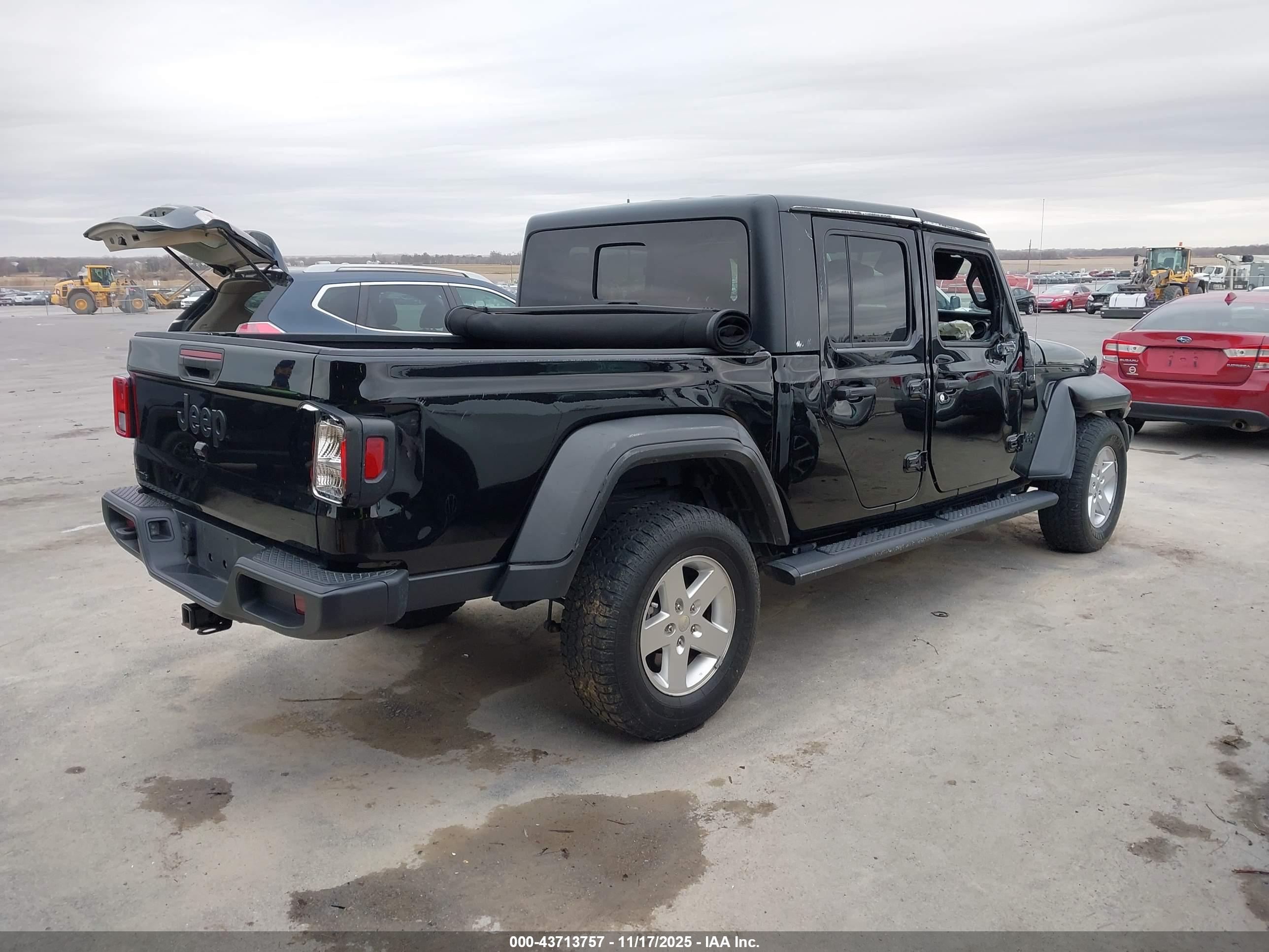 JEEP GLADIATOR image 4