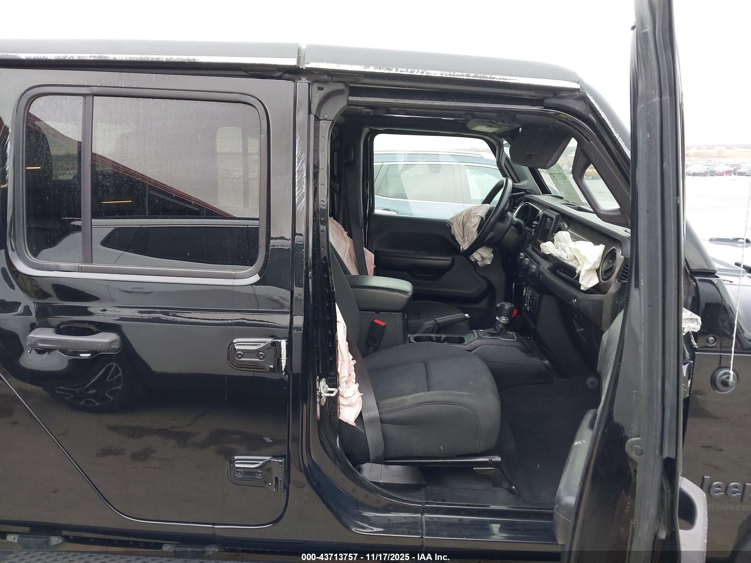 JEEP GLADIATOR image 5