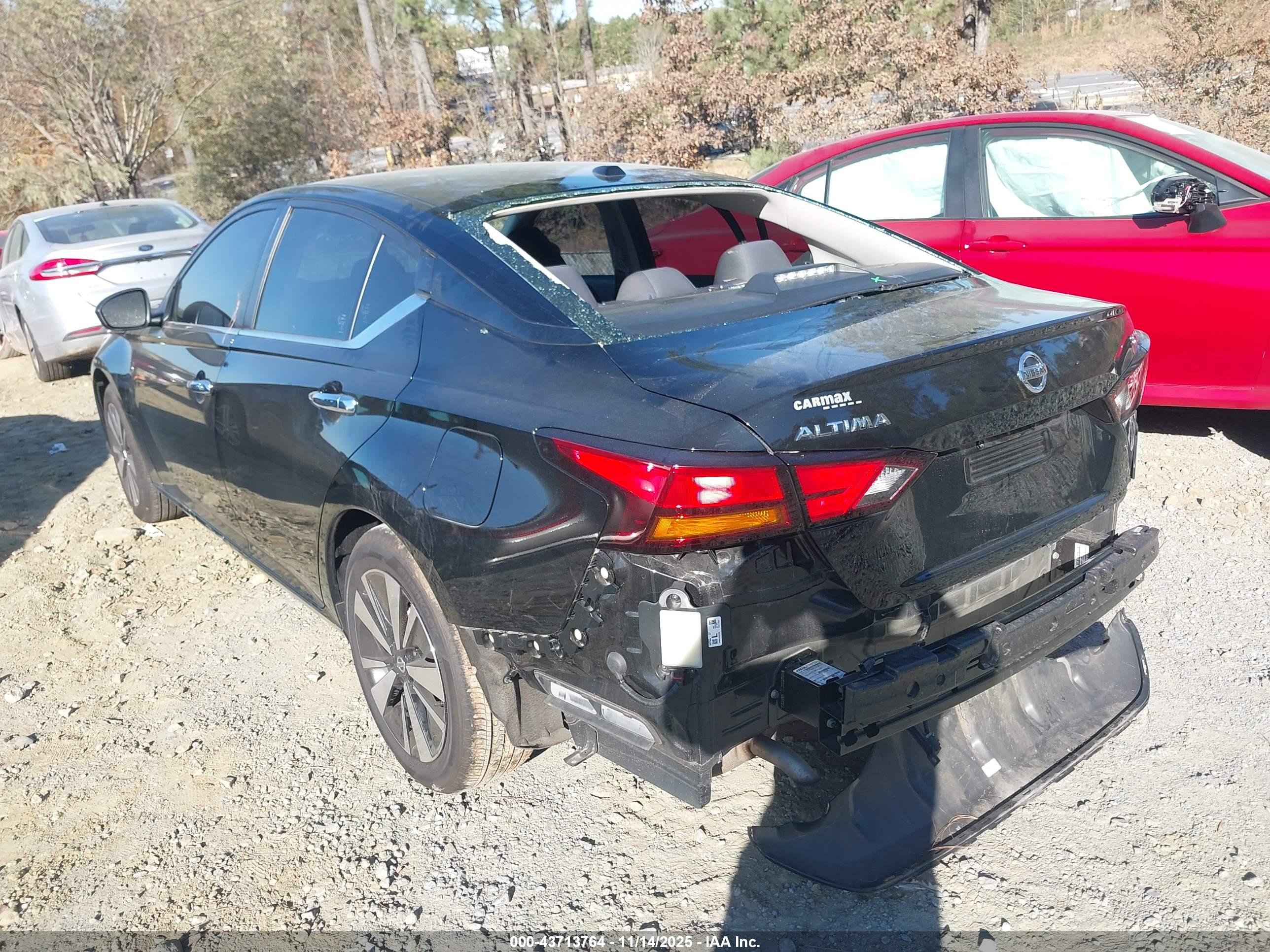 NISSAN ALTIMA image 3