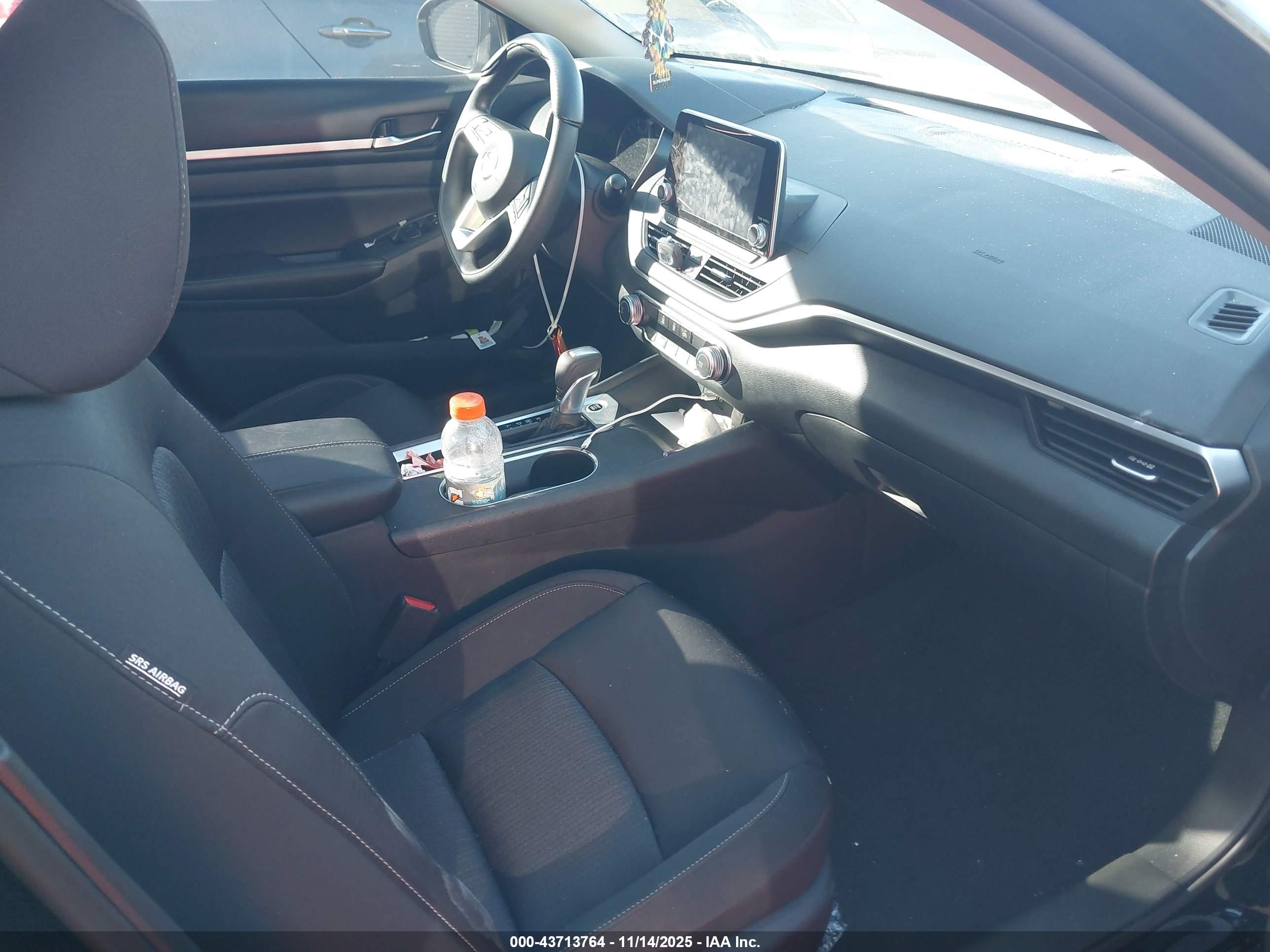 NISSAN ALTIMA image 5