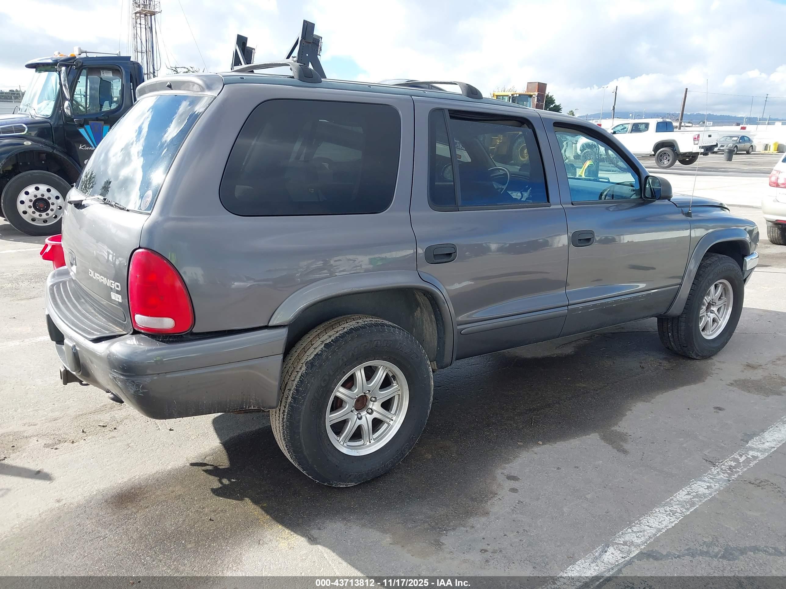 DODGE DURANGO image 4