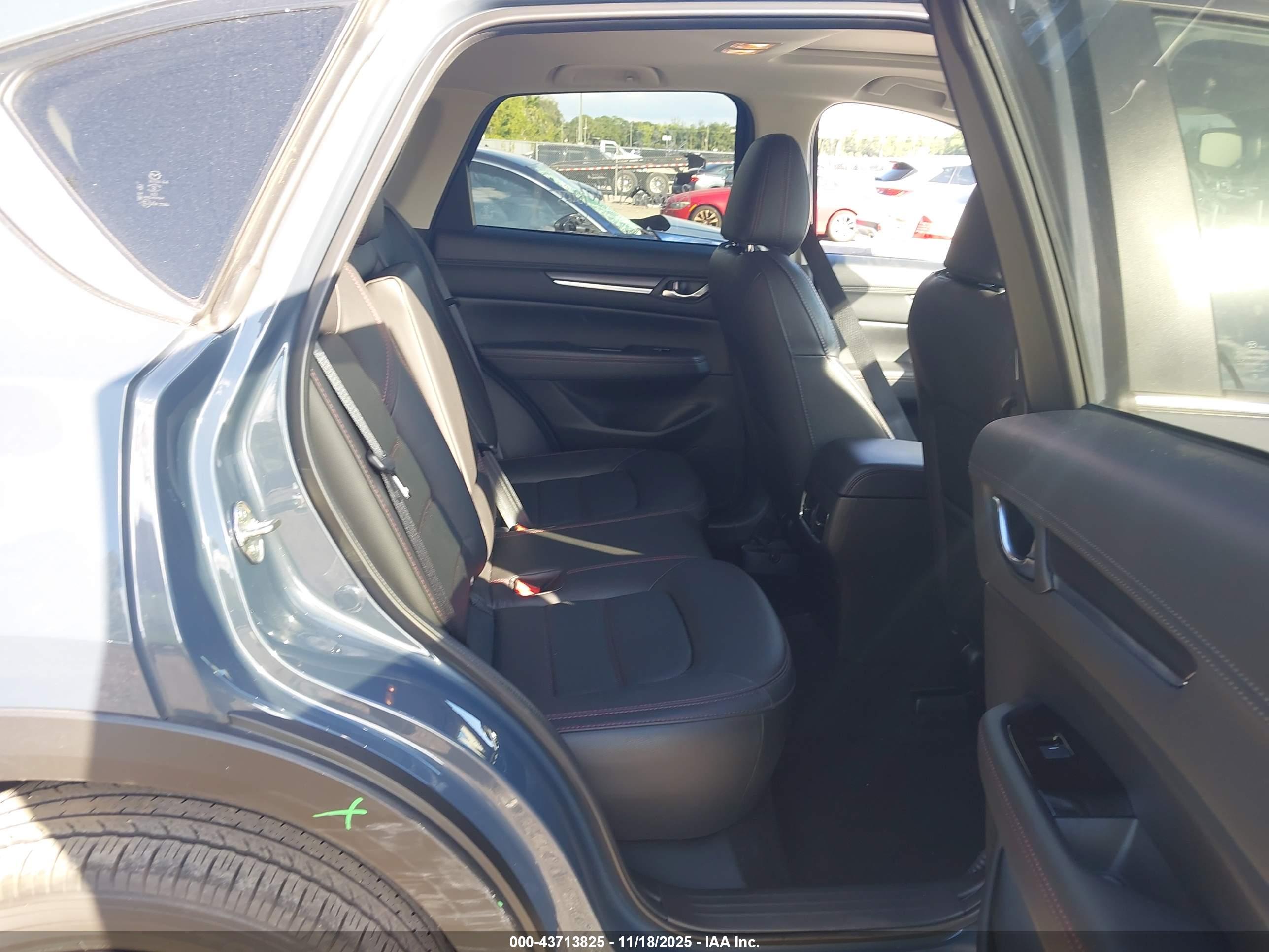 MAZDA CX-5 image 8