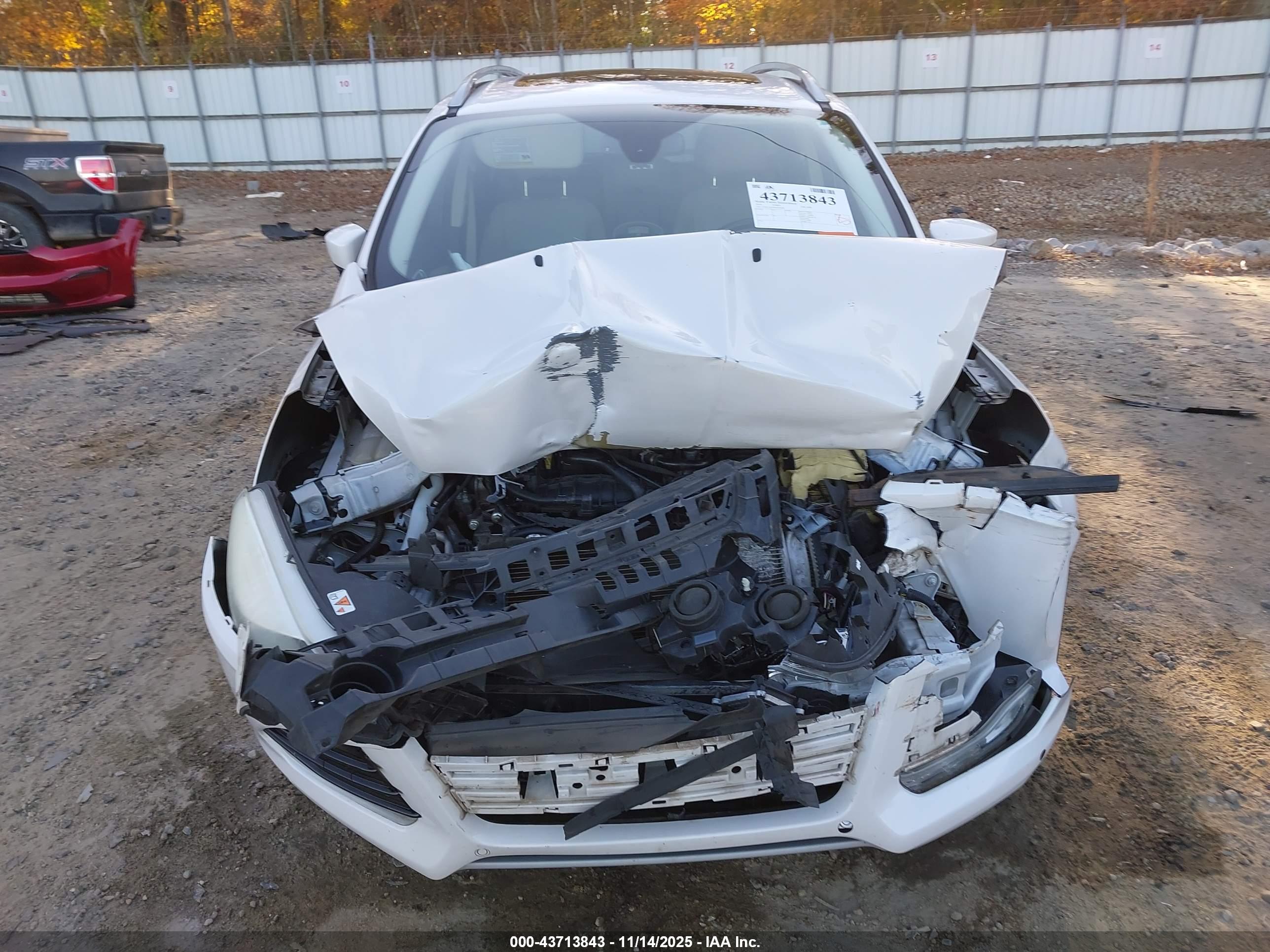 FORD ESCAPE image 6