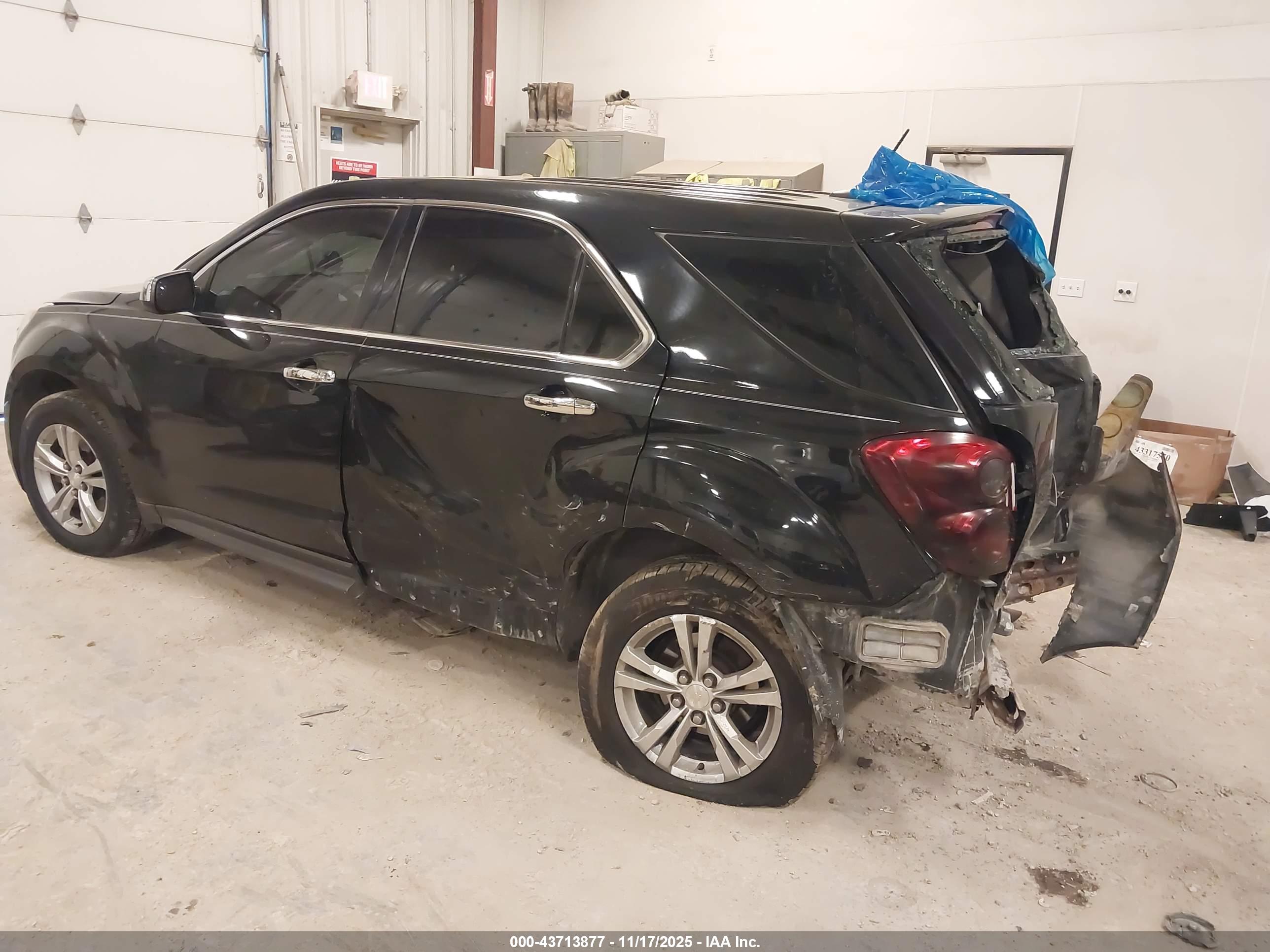 CHEVROLET EQUINOX image 3