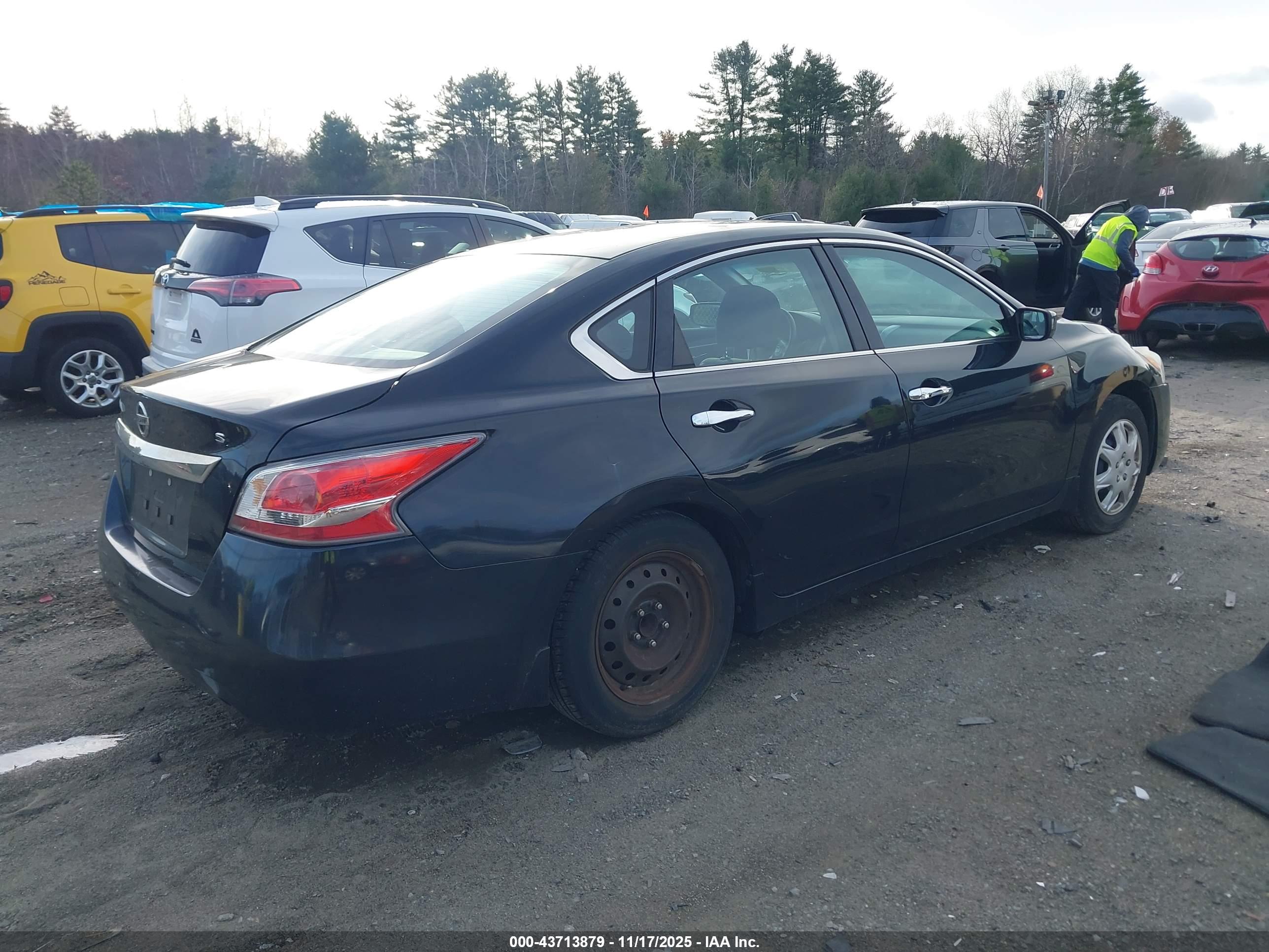 NISSAN ALTIMA image 4