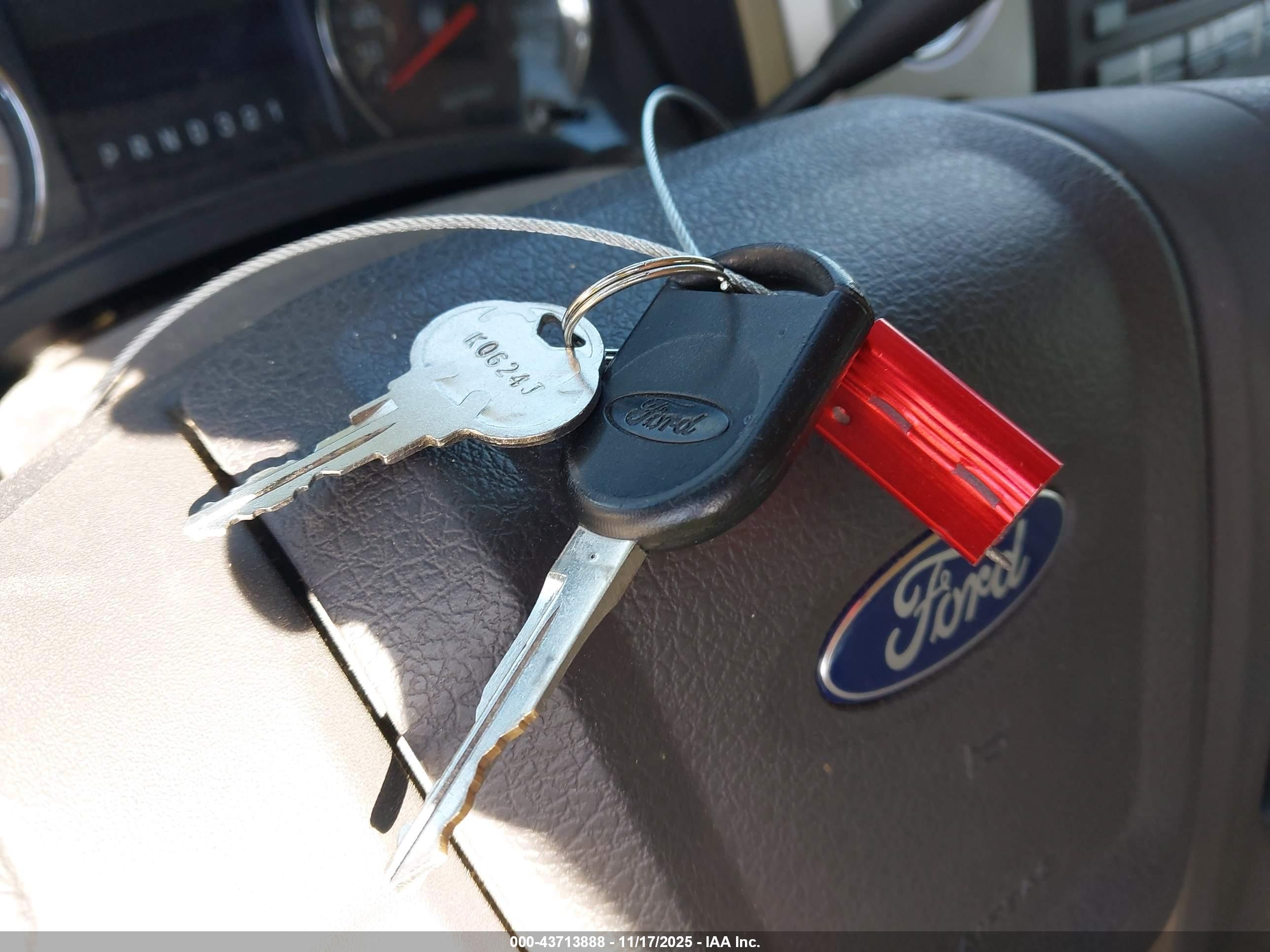 FORD F-150 image 11