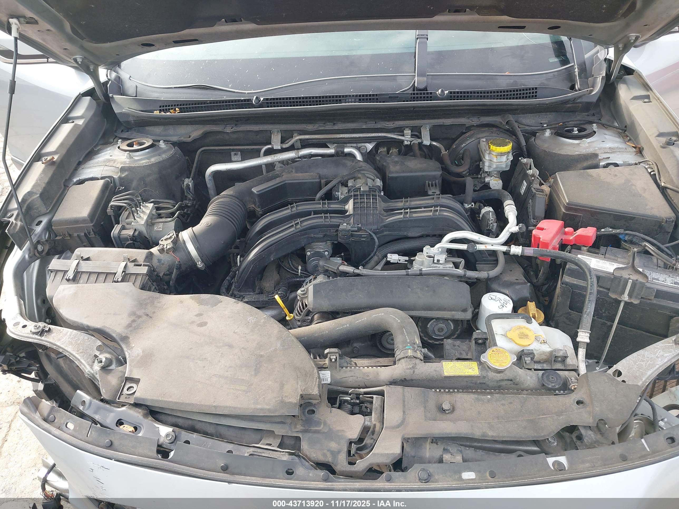 SUBARU OUTBACK image 10