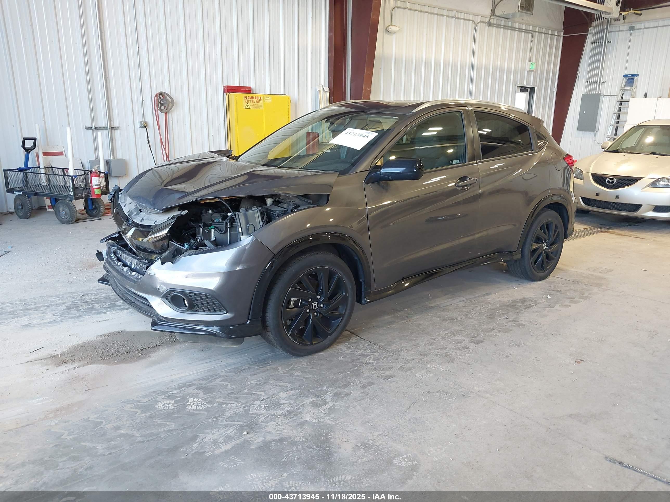 HONDA HR-V image 2