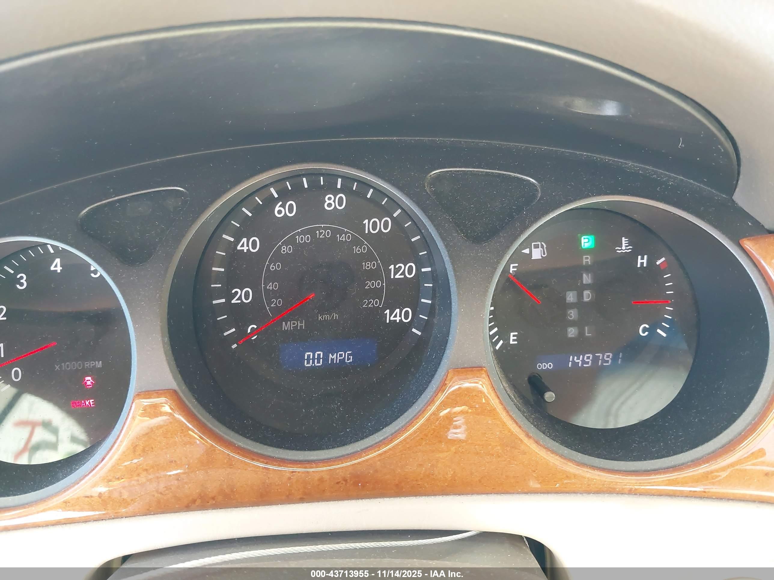 LEXUS ES image 7
