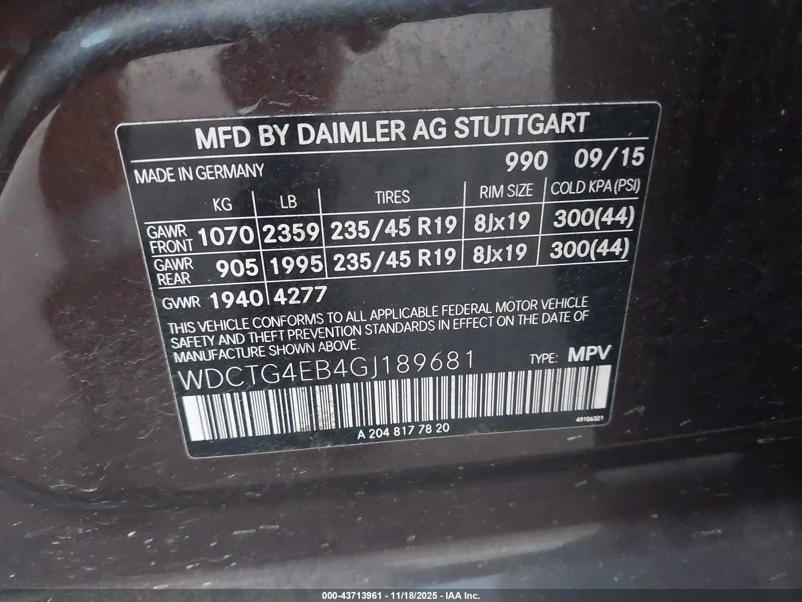 MERCEDES-BENZ GLA image 9