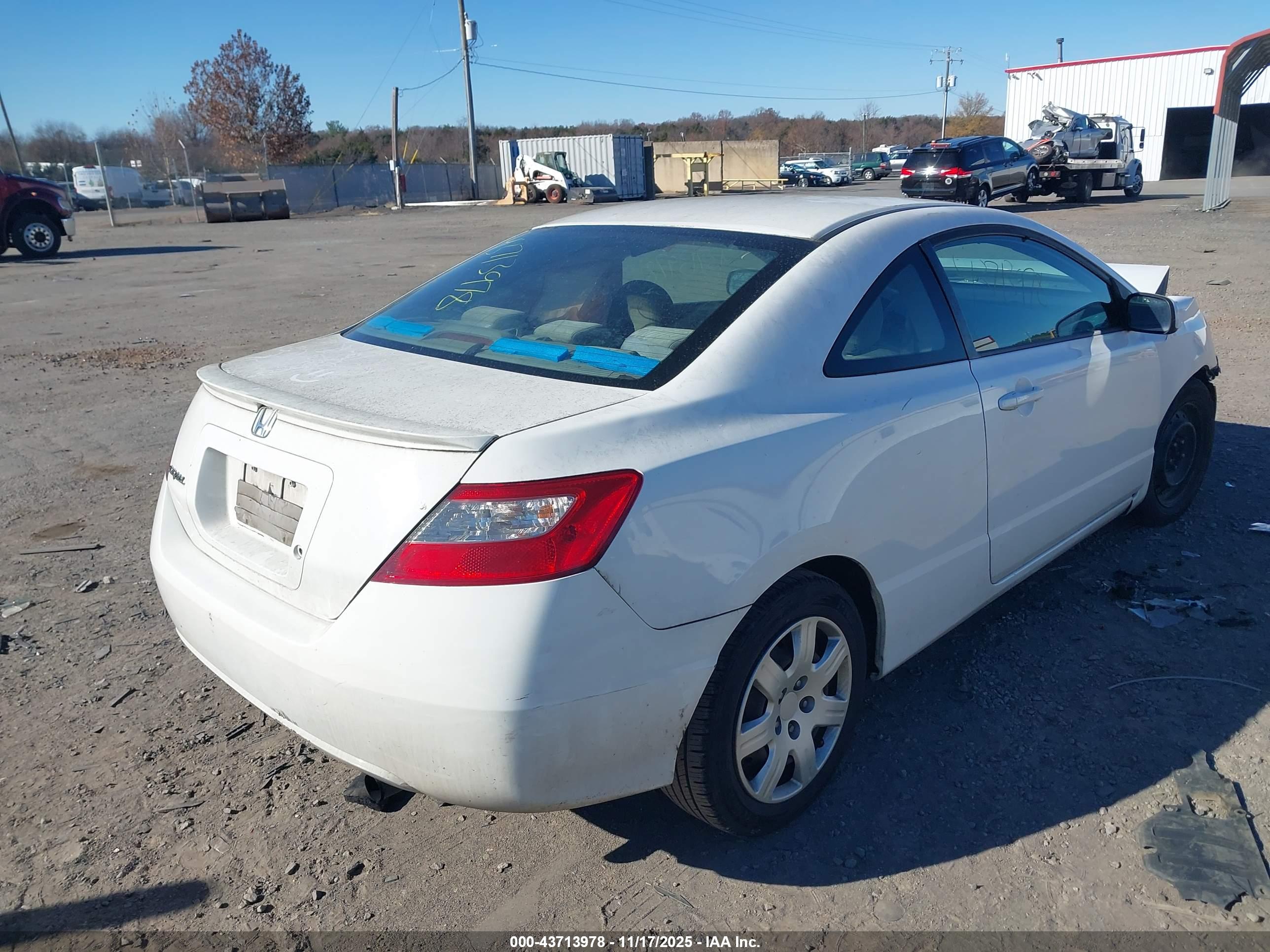 HONDA CIVIC image 4