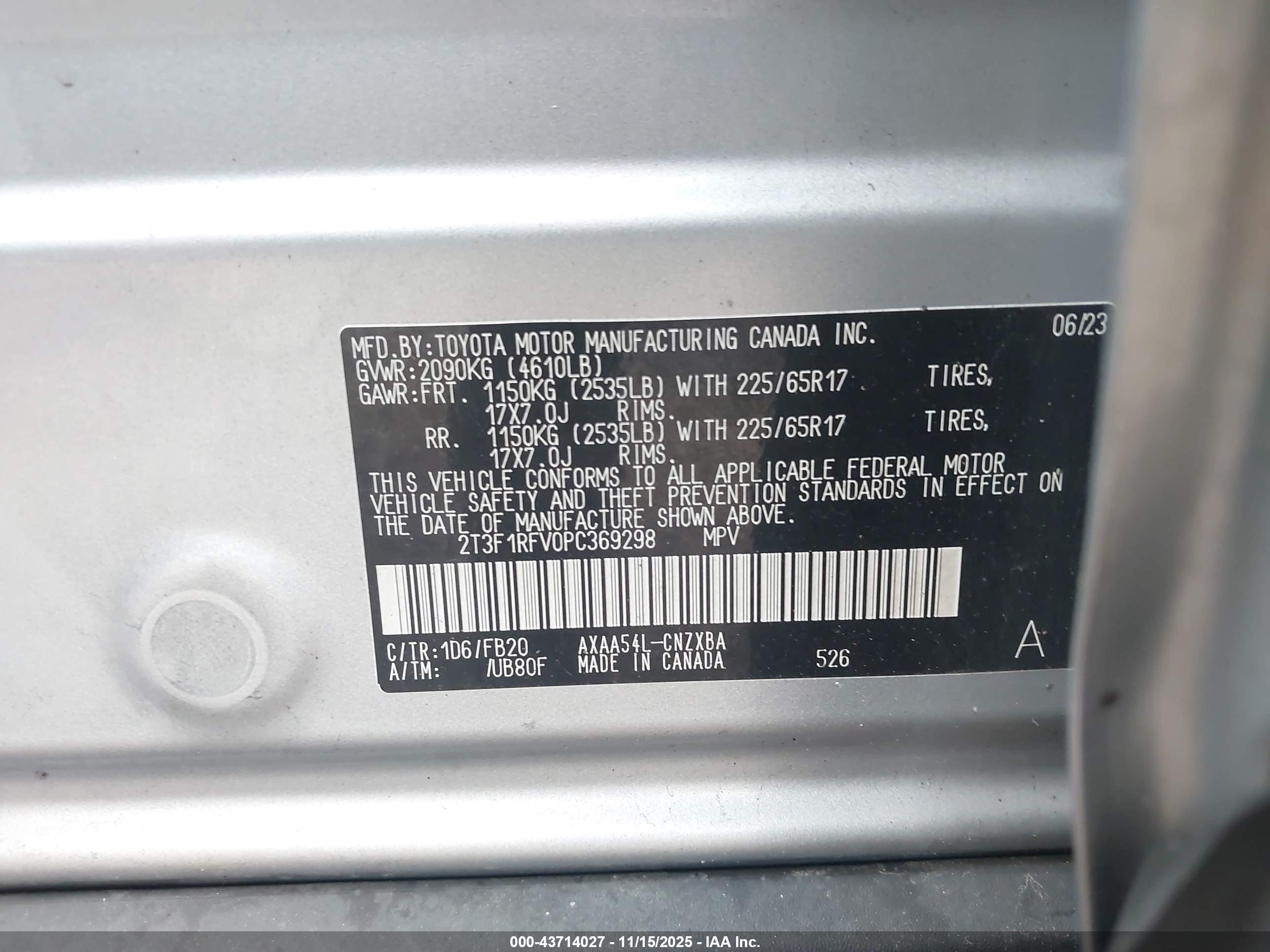 TOYOTA RAV4 image 9