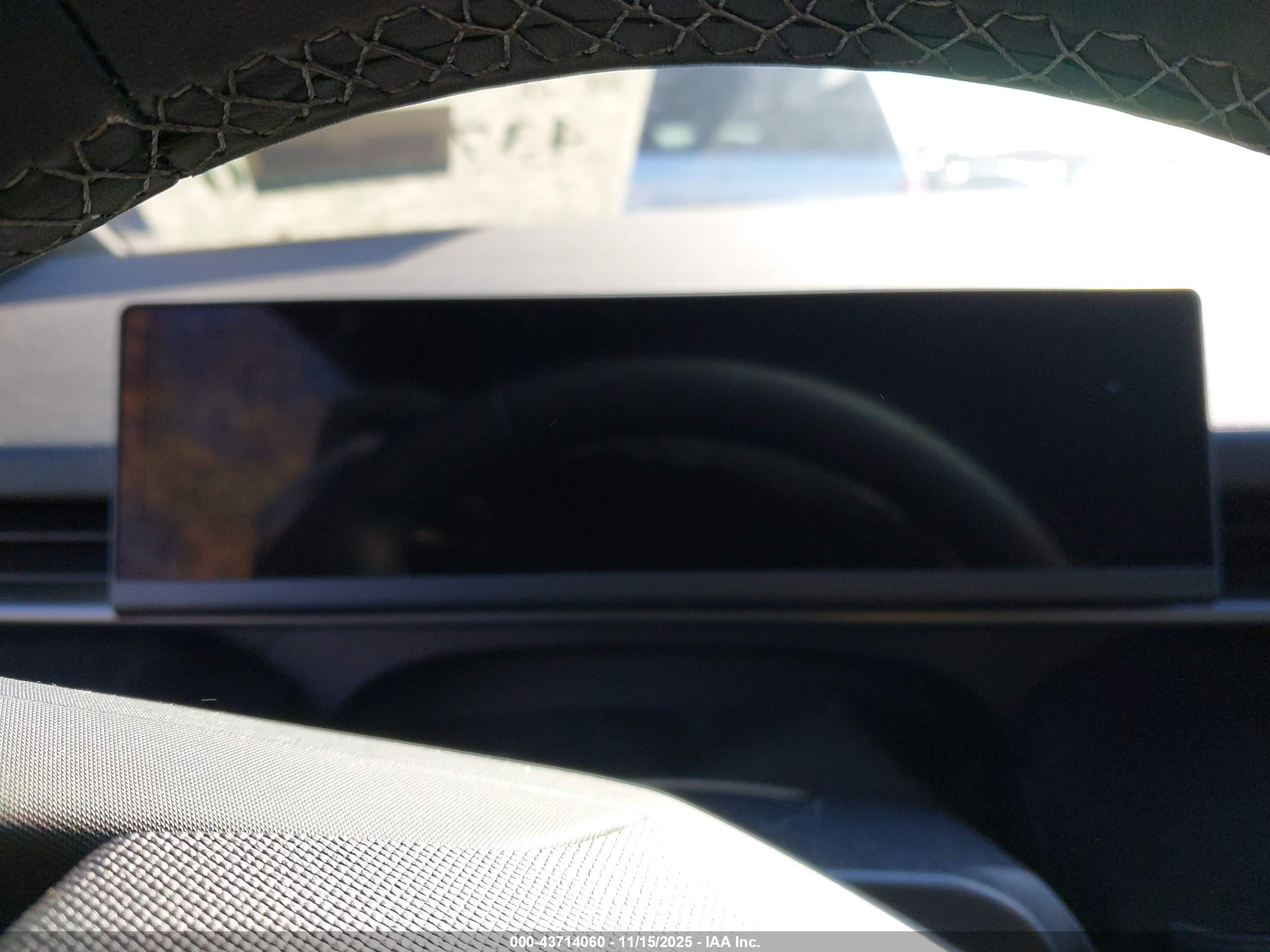 FISKER OCEAN image 7