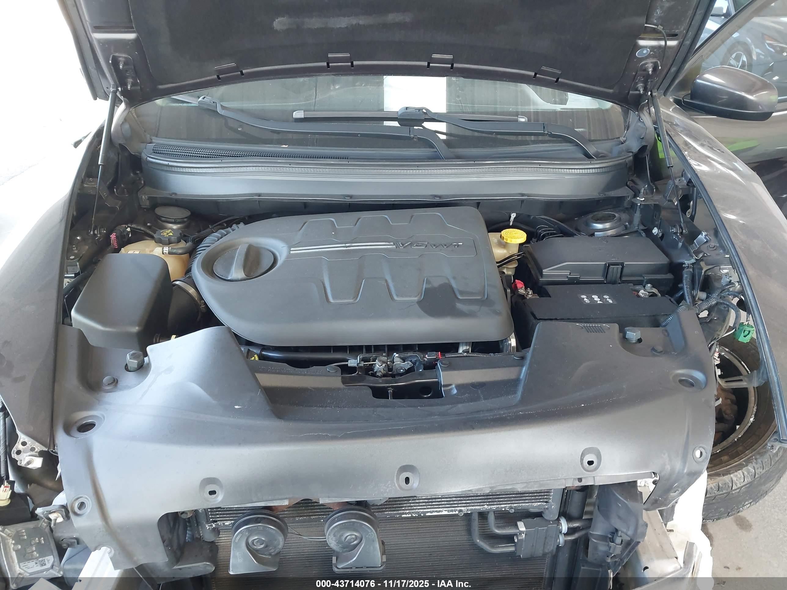 JEEP CHEROKEE image 10