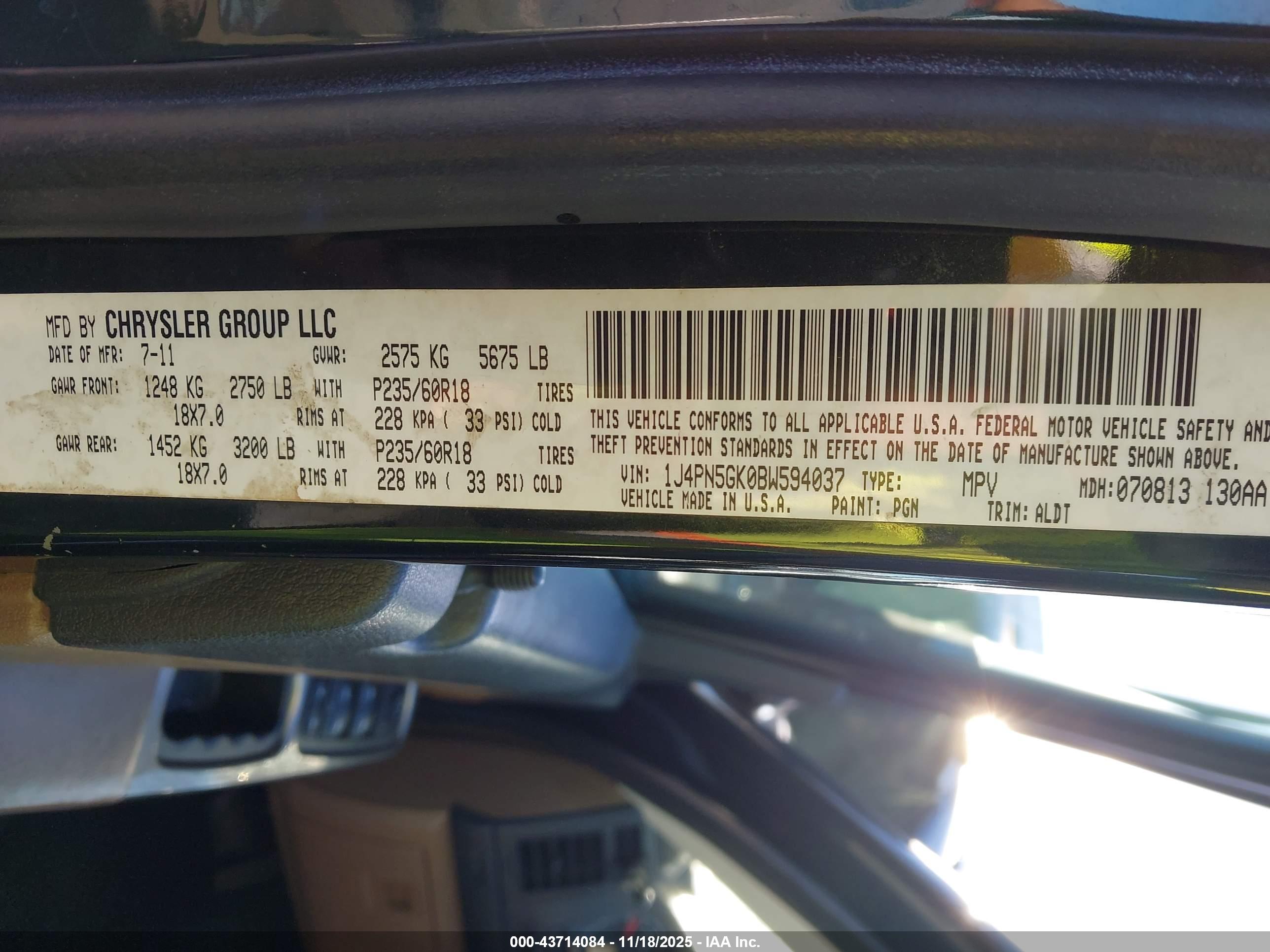 JEEP LIBERTY image 9