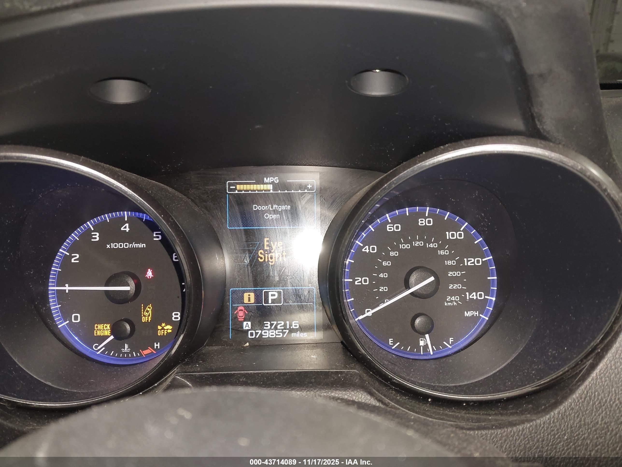 SUBARU OUTBACK image 7