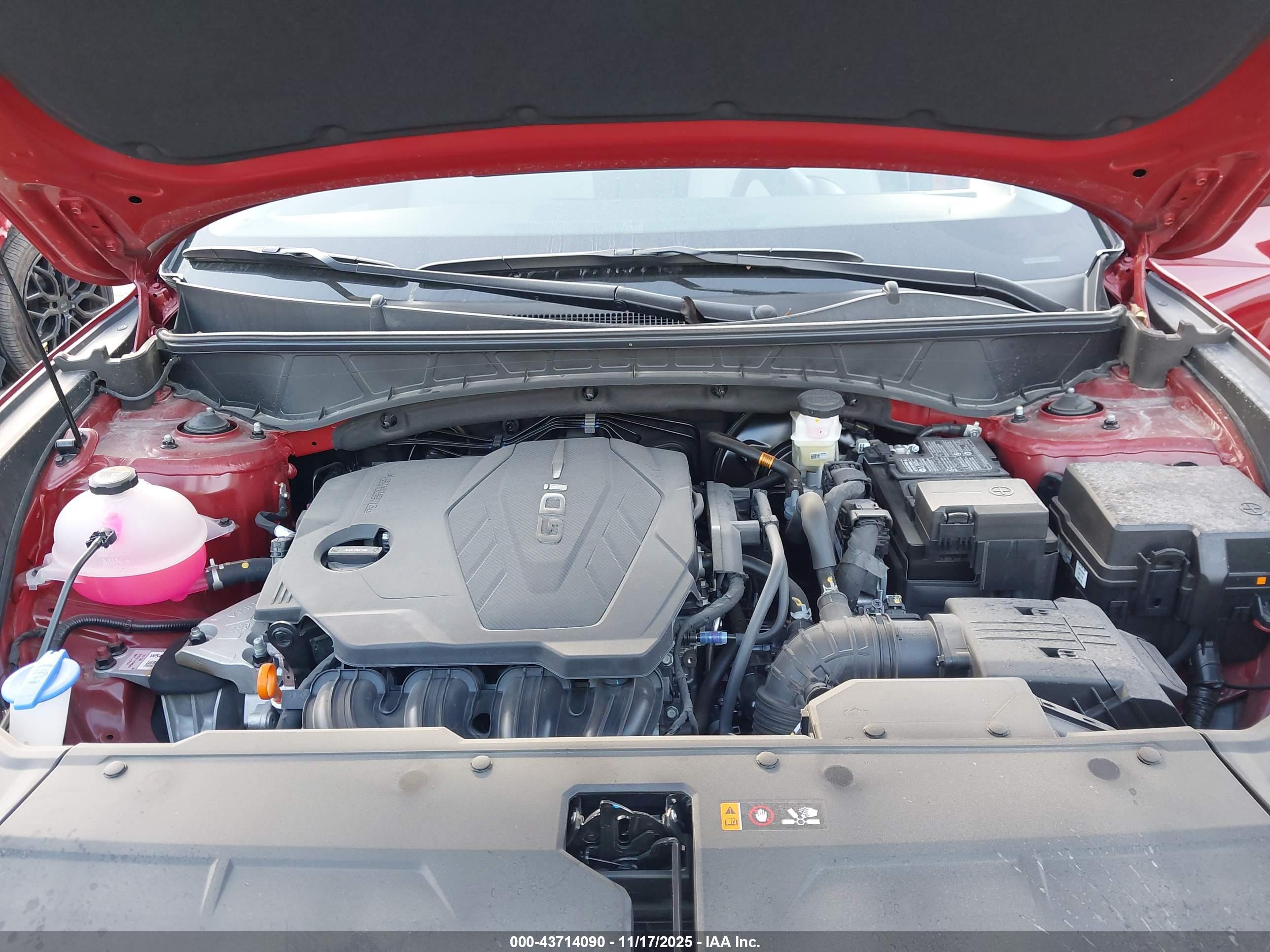 HYUNDAI TUCSON image 10