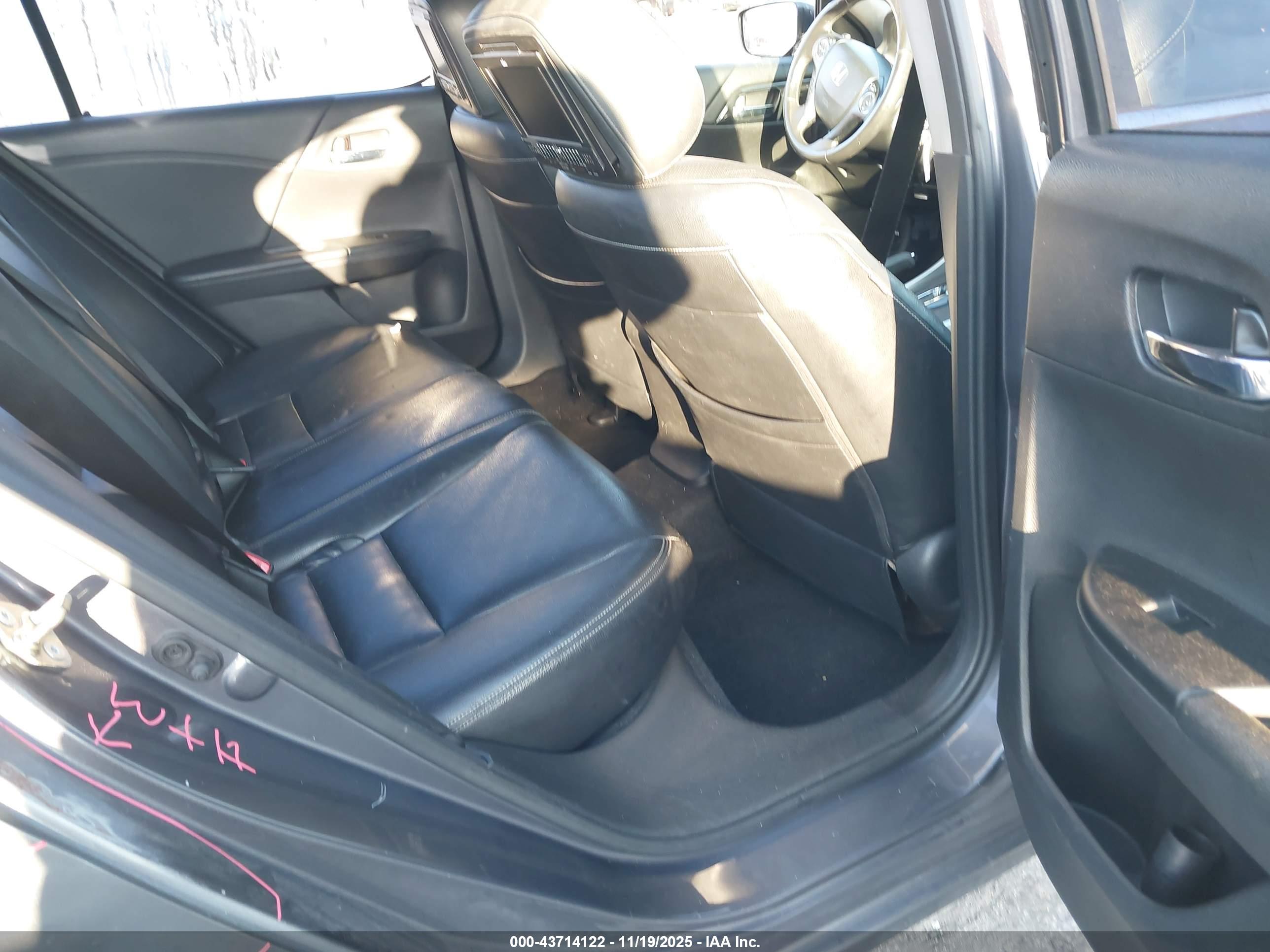 HONDA ACCORD image 8