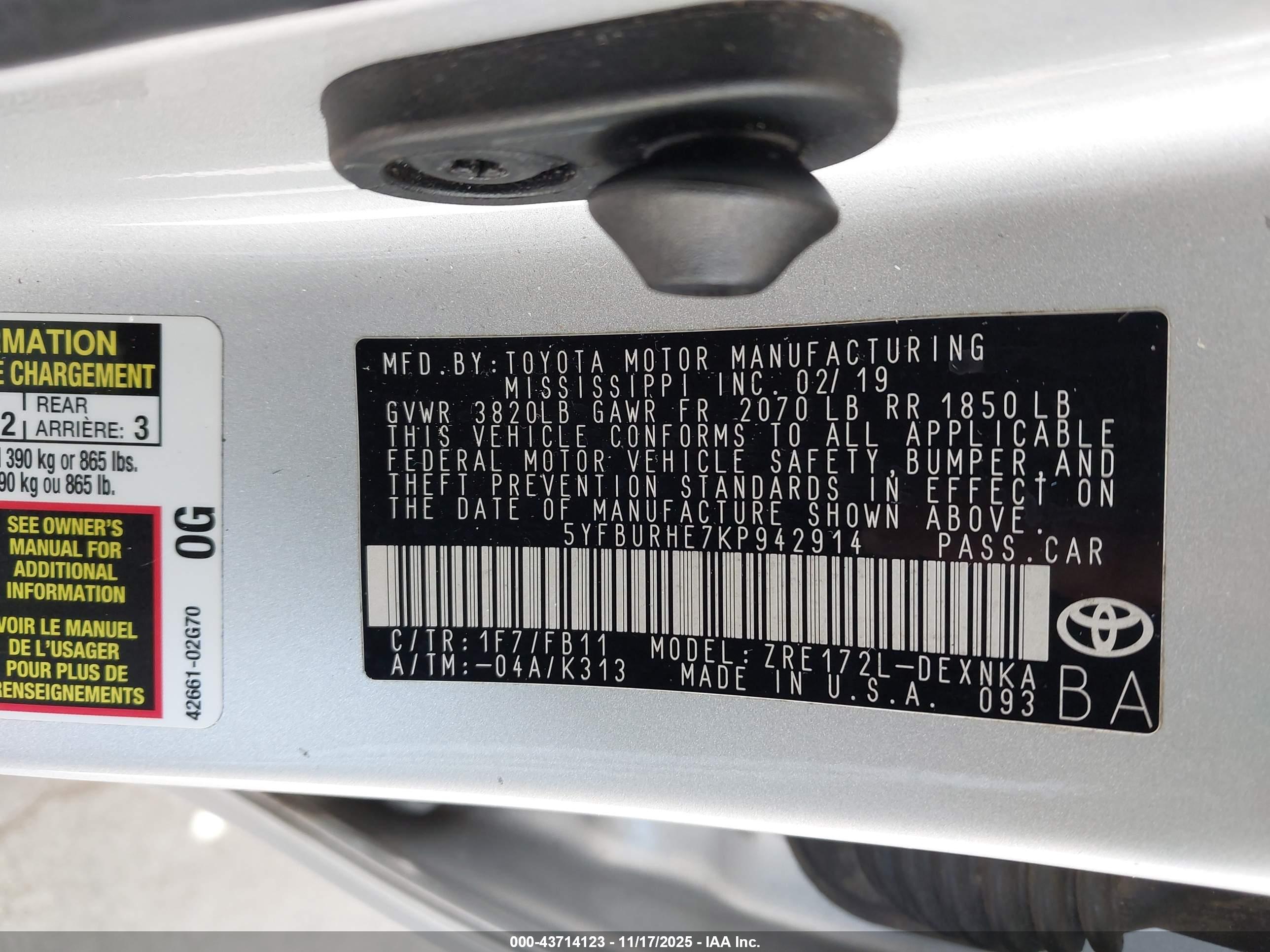 TOYOTA COROLLA image 9