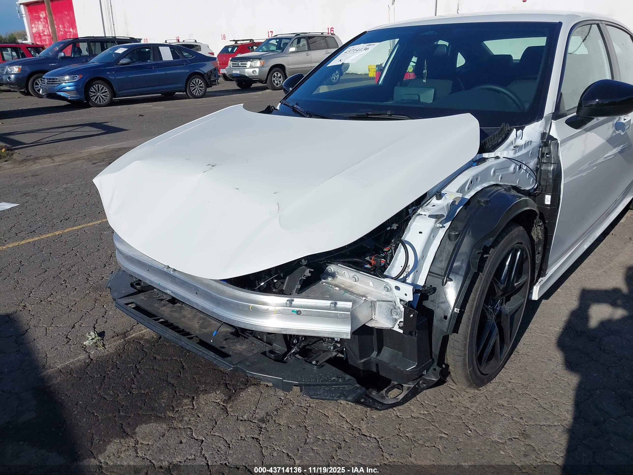 HONDA CIVIC image 6