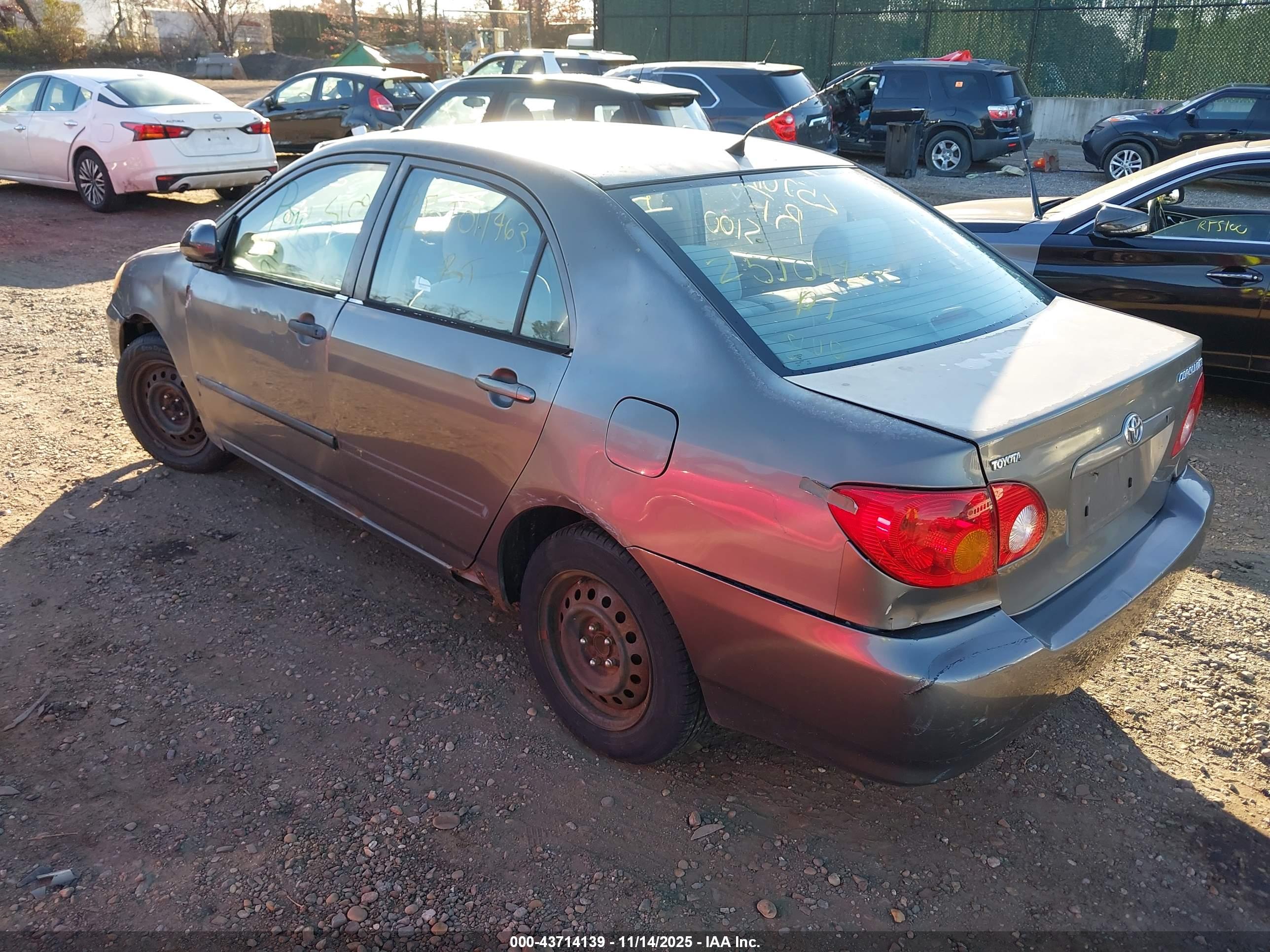 TOYOTA COROLLA image 3