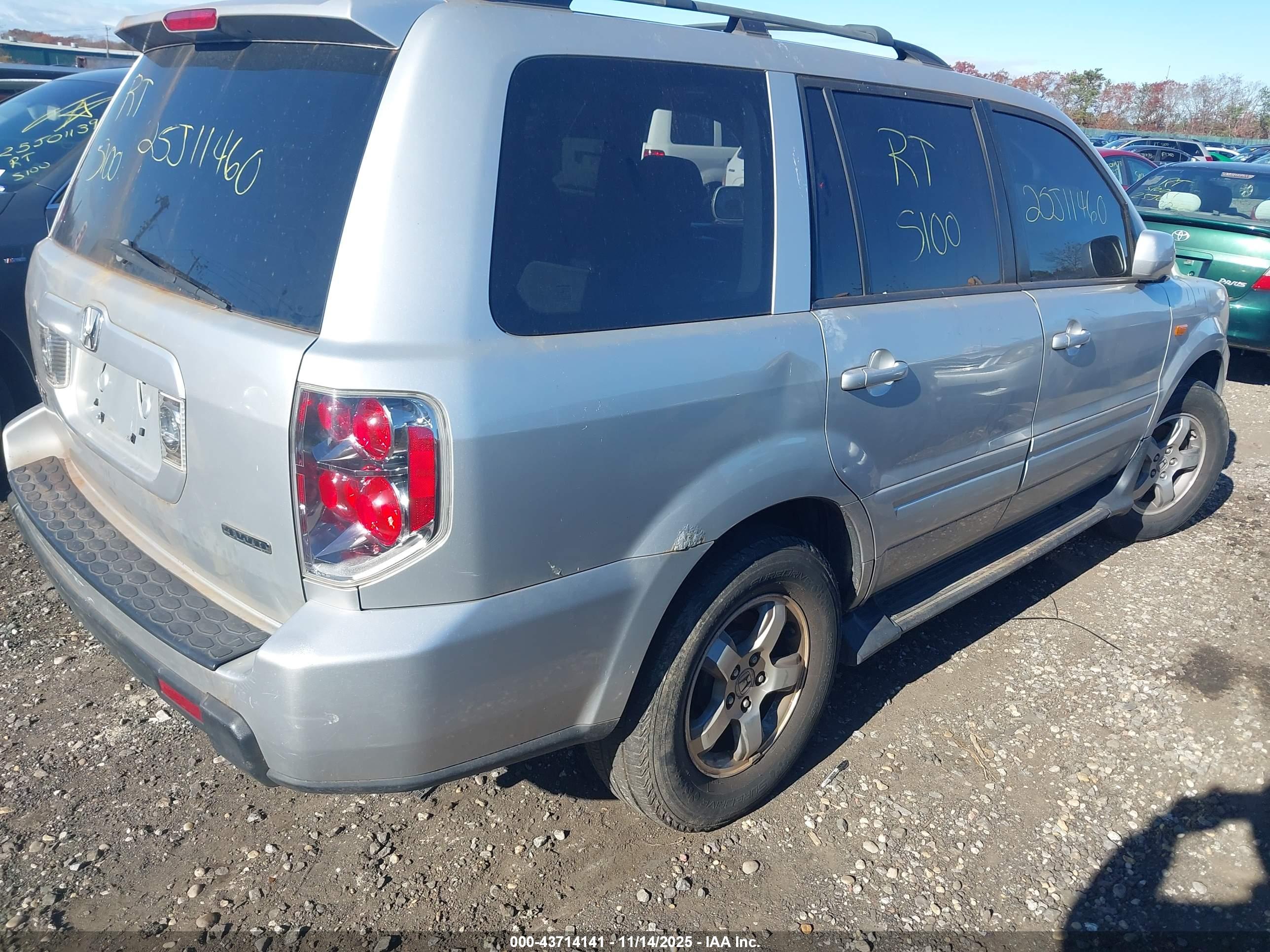 HONDA PILOT image 4