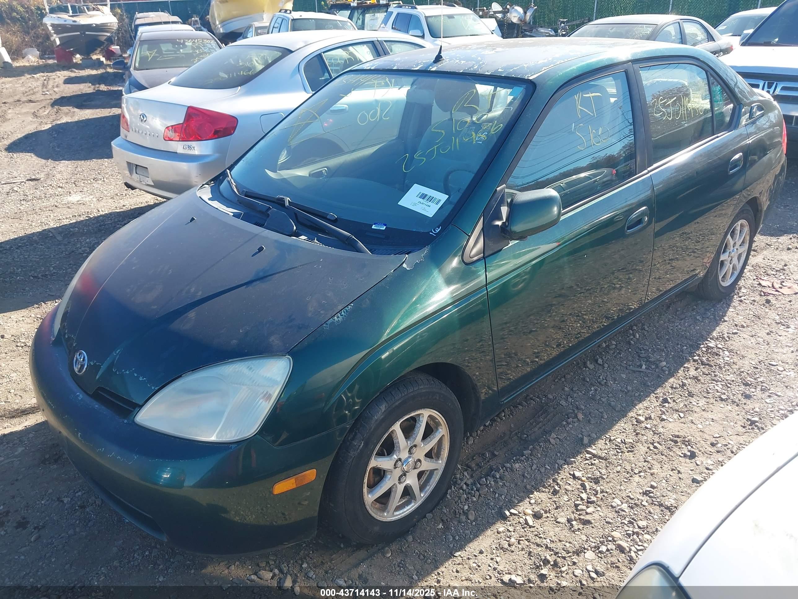 TOYOTA PRIUS image 2