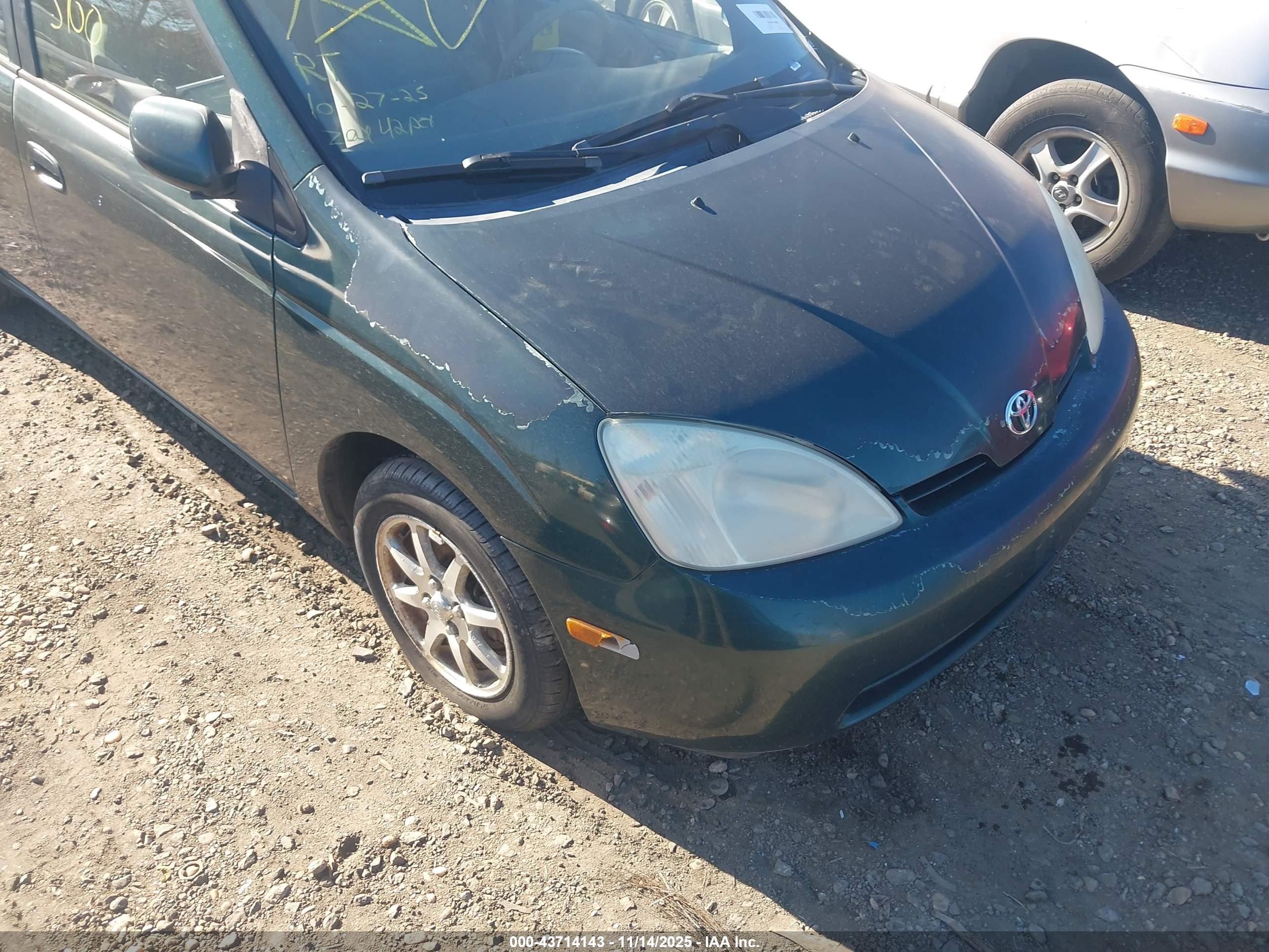 TOYOTA PRIUS image 6