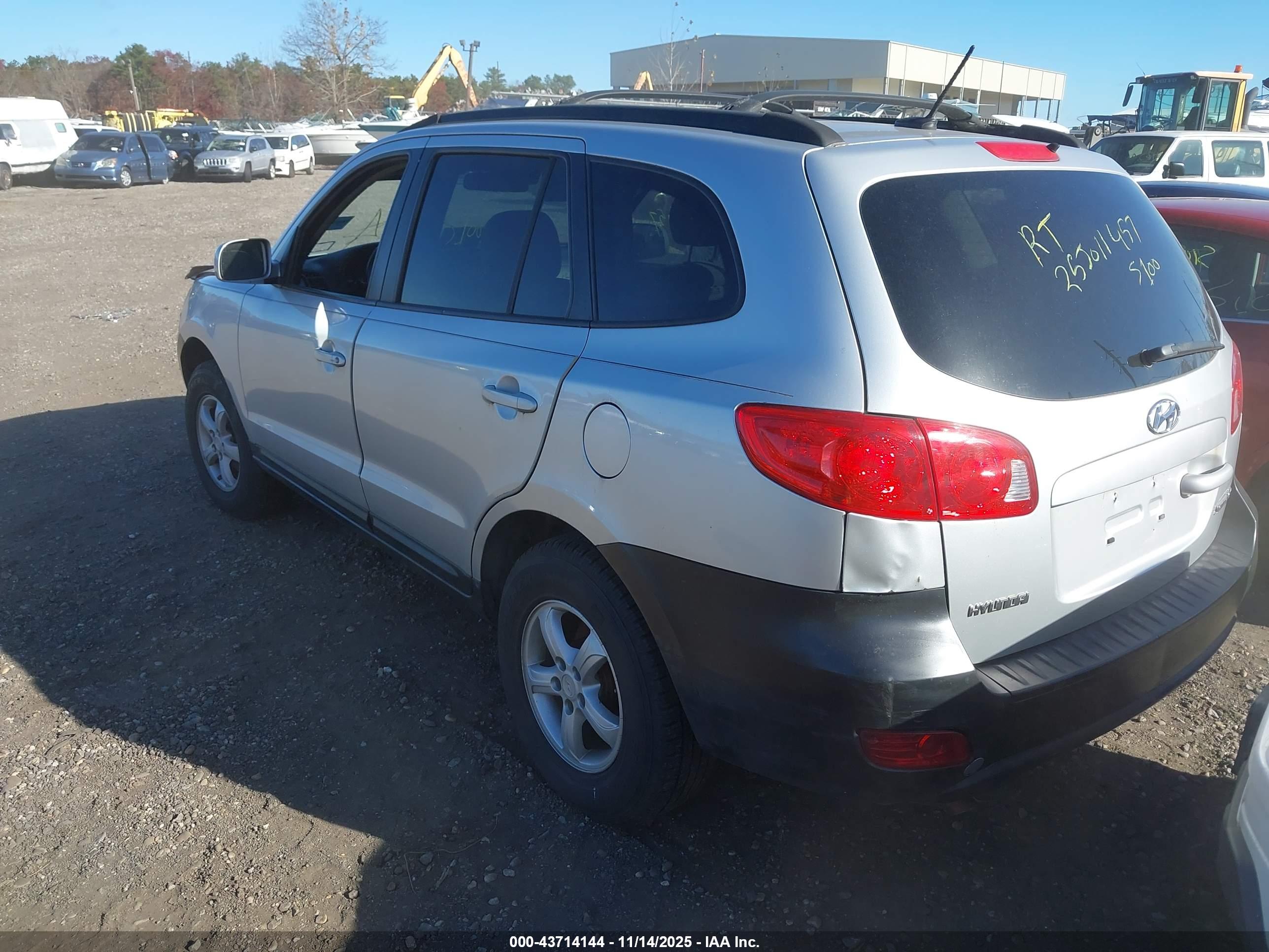 HYUNDAI SANTA image 3