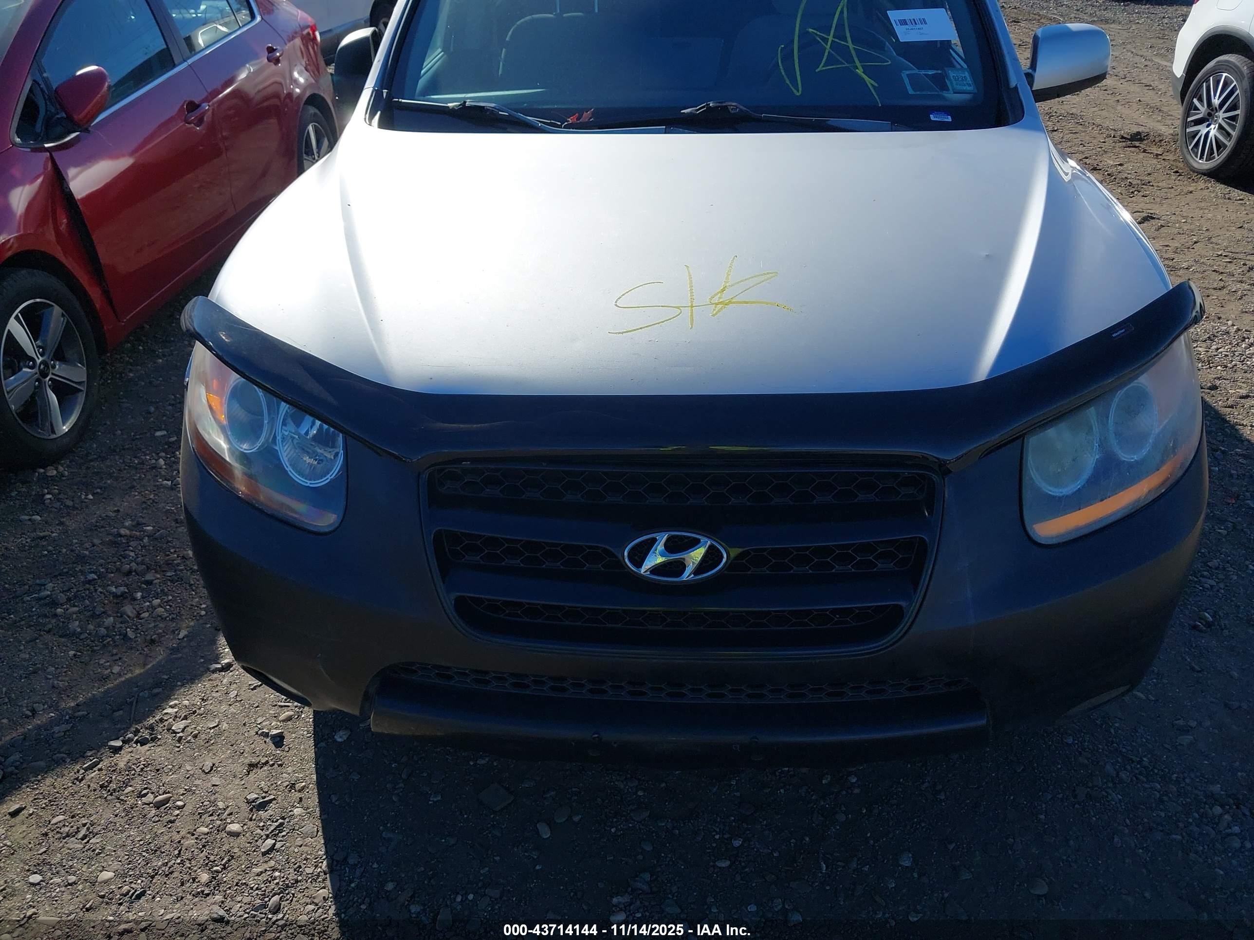 HYUNDAI SANTA image 6