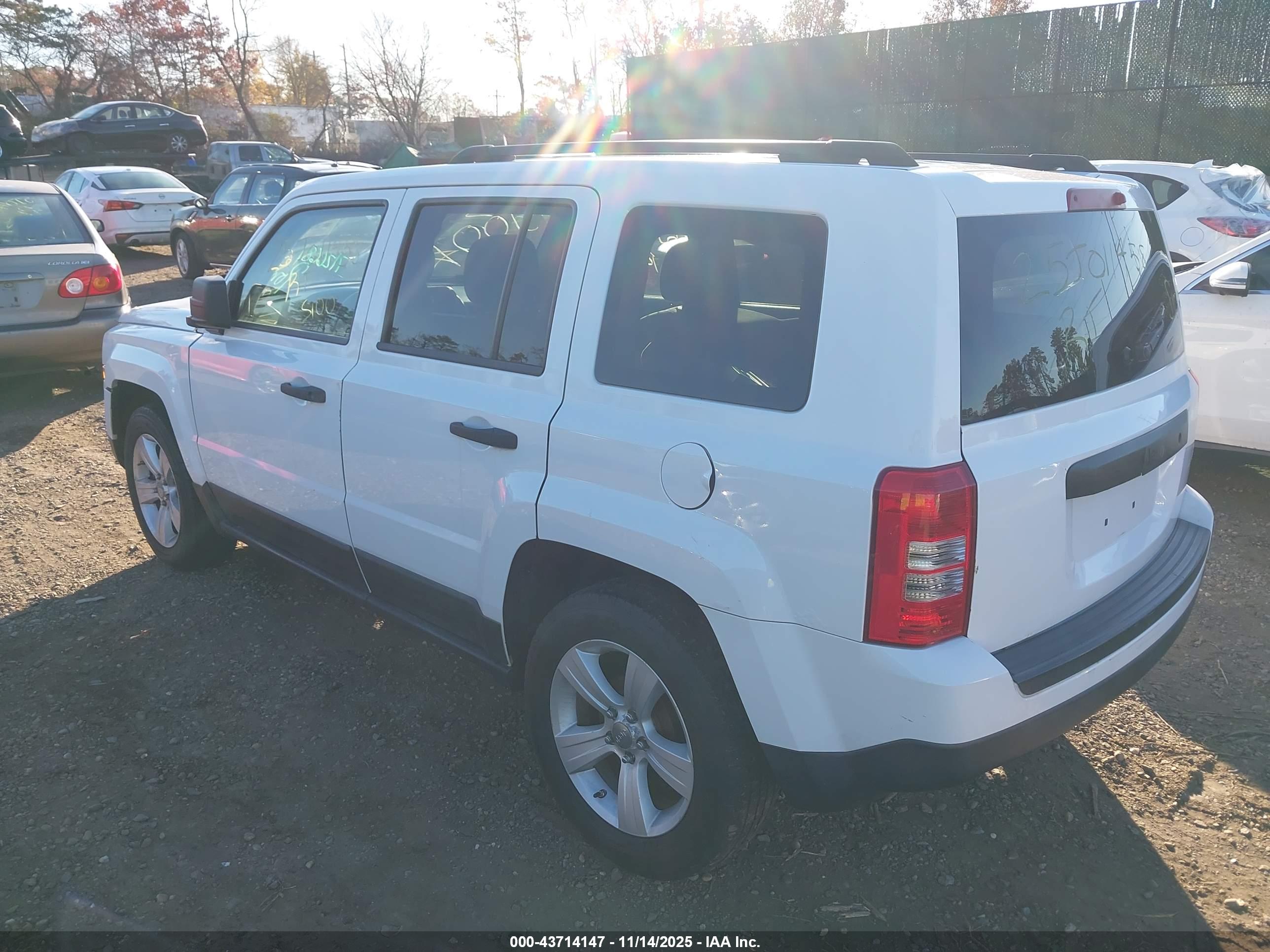 JEEP PATRIOT image 3