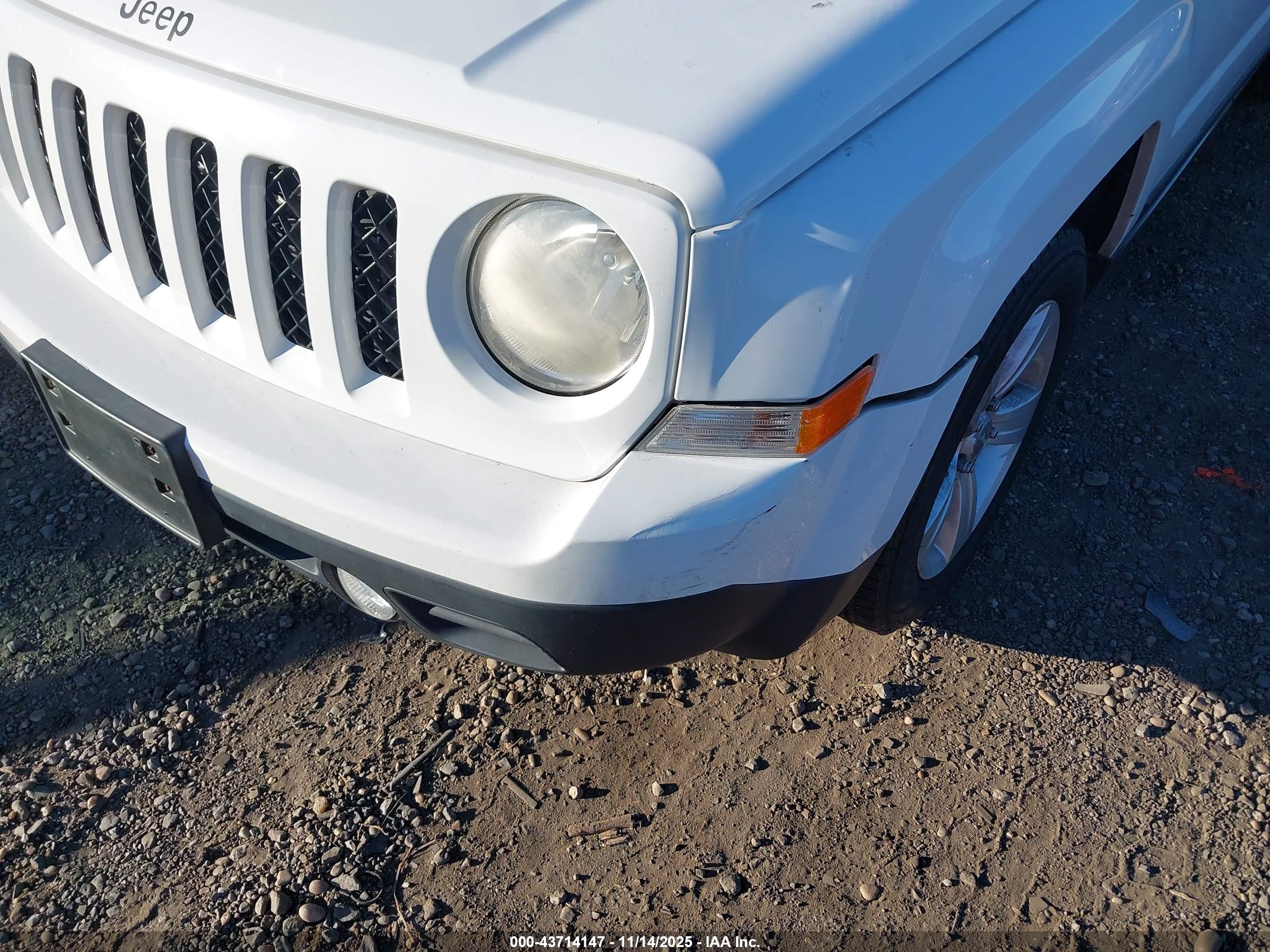 JEEP PATRIOT image 6